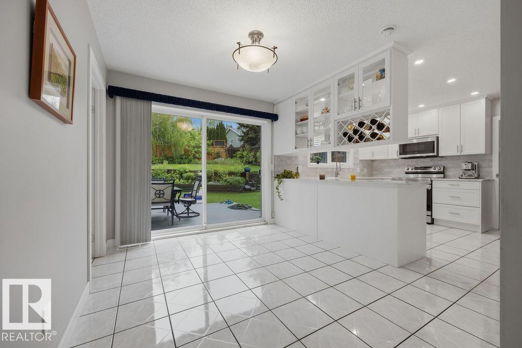Photo 12 at 31 Wentworth Crescent, Woodlands, St. Albert