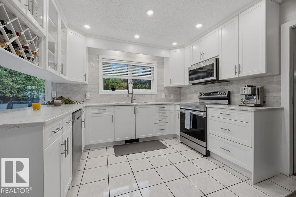 Photo 10 at 31 Wentworth Crescent, Woodlands, St. Albert