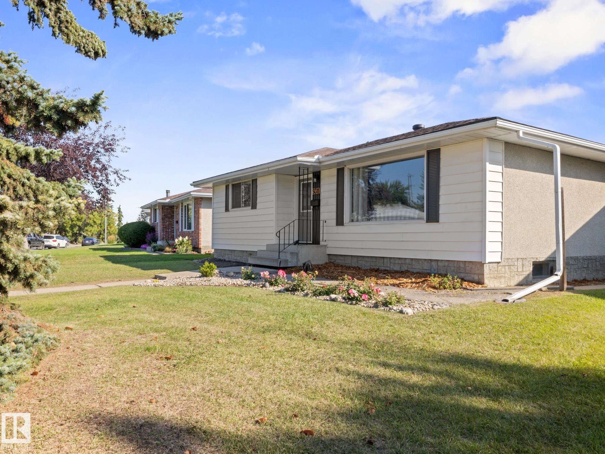 9311 169 Street NW, West Meadowlark Park, Edmonton