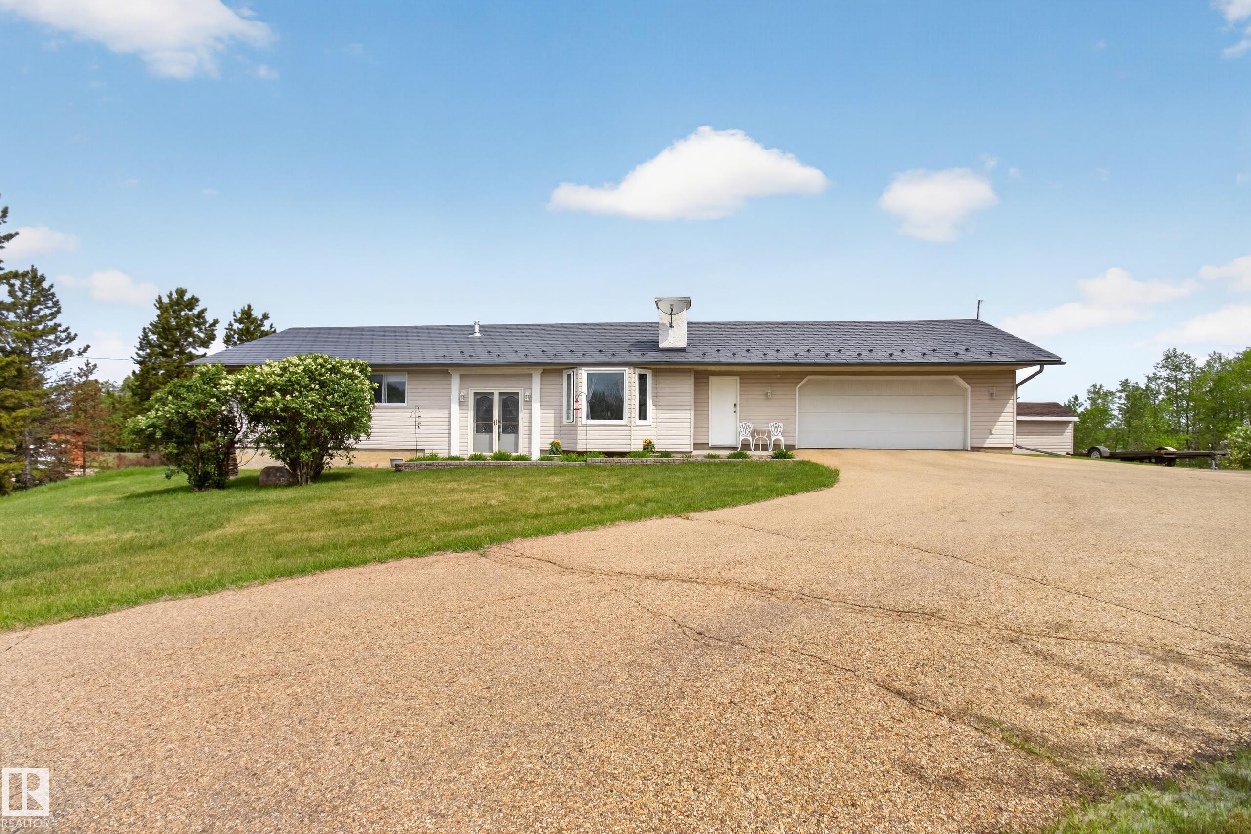 110 52308 Rr 214, Willowlake Estates, Rural Strathcona County