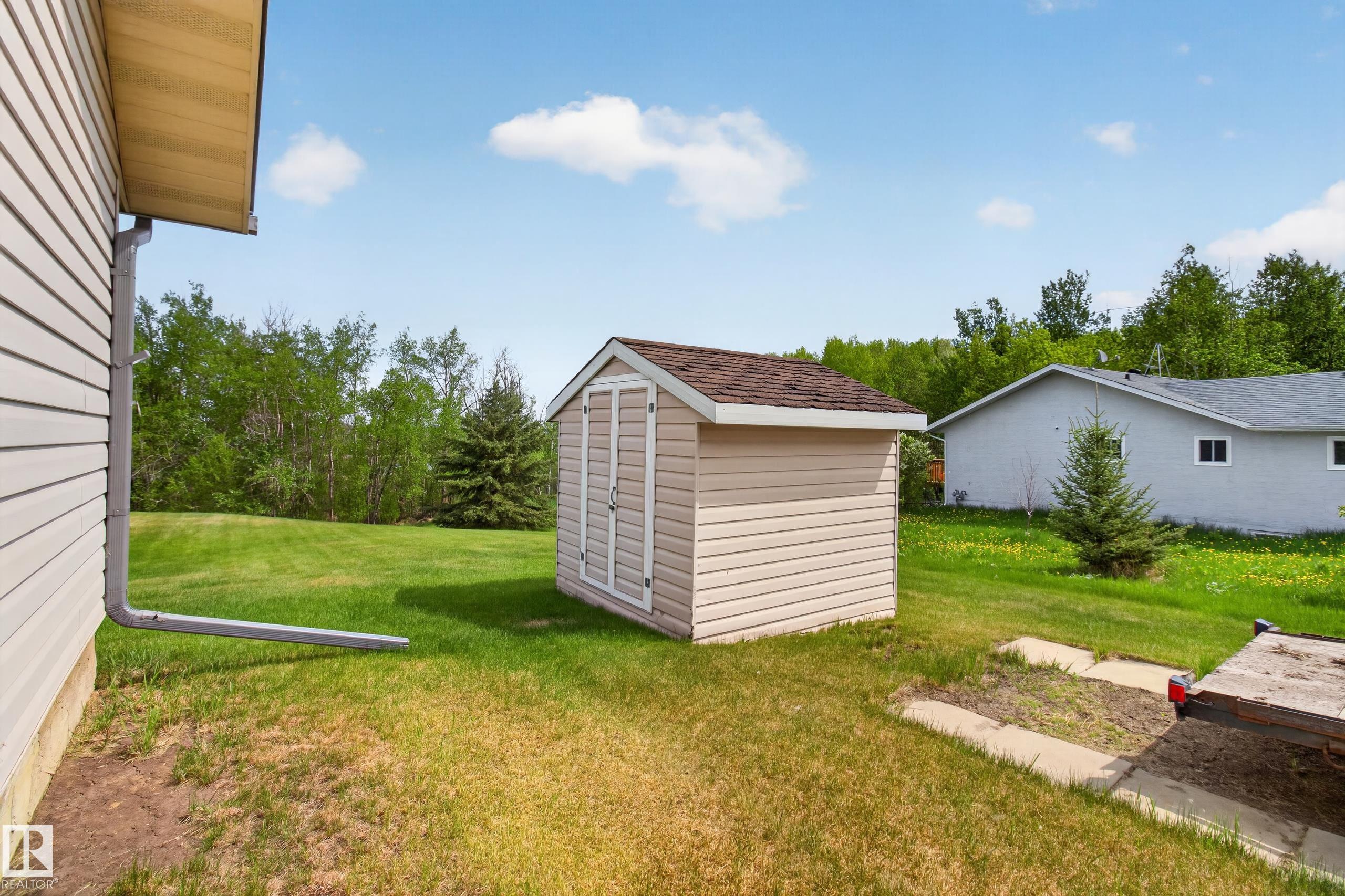 Photo 46 at 110 52308 Rr 214, Willowlake Estates, Rural Strathcona County