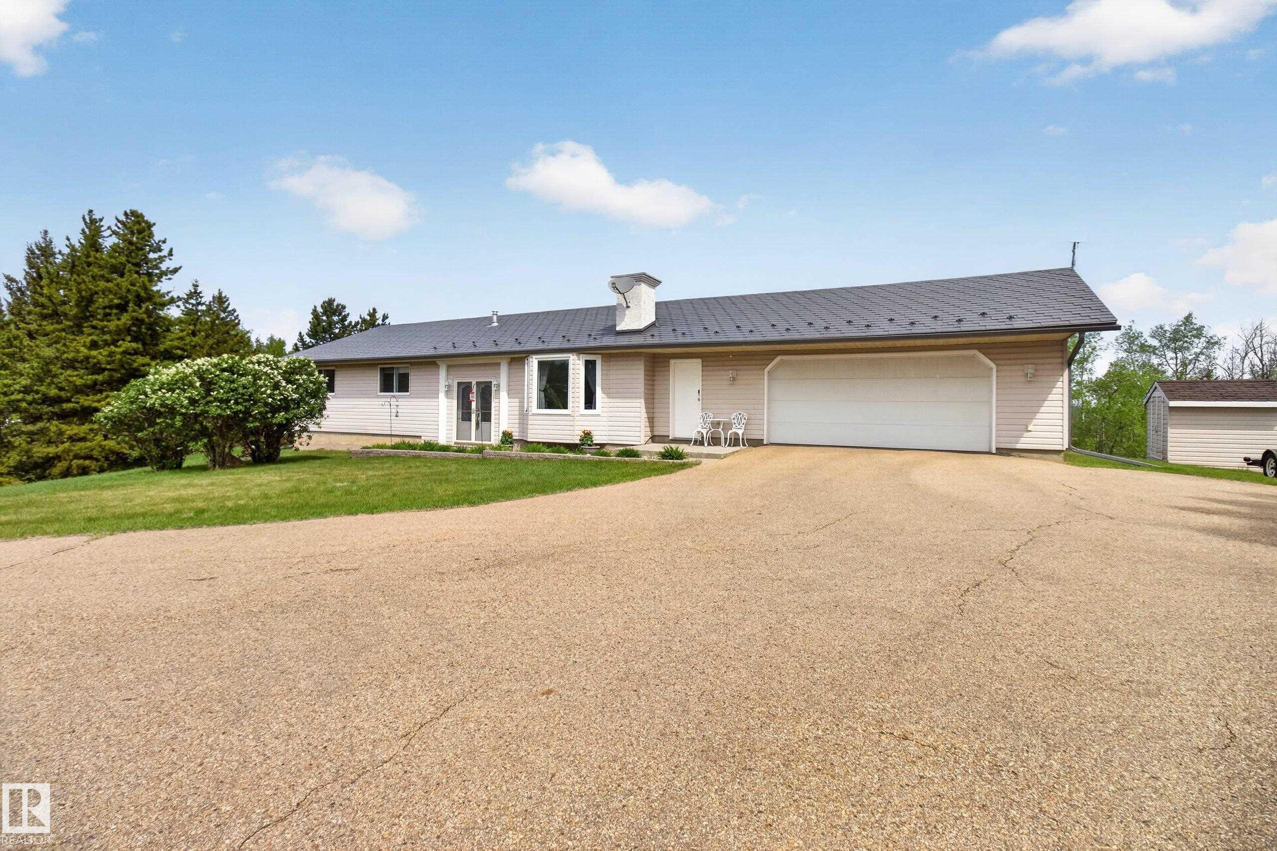 Photo 47 at 110 52308 Rr 214, Willowlake Estates, Rural Strathcona County