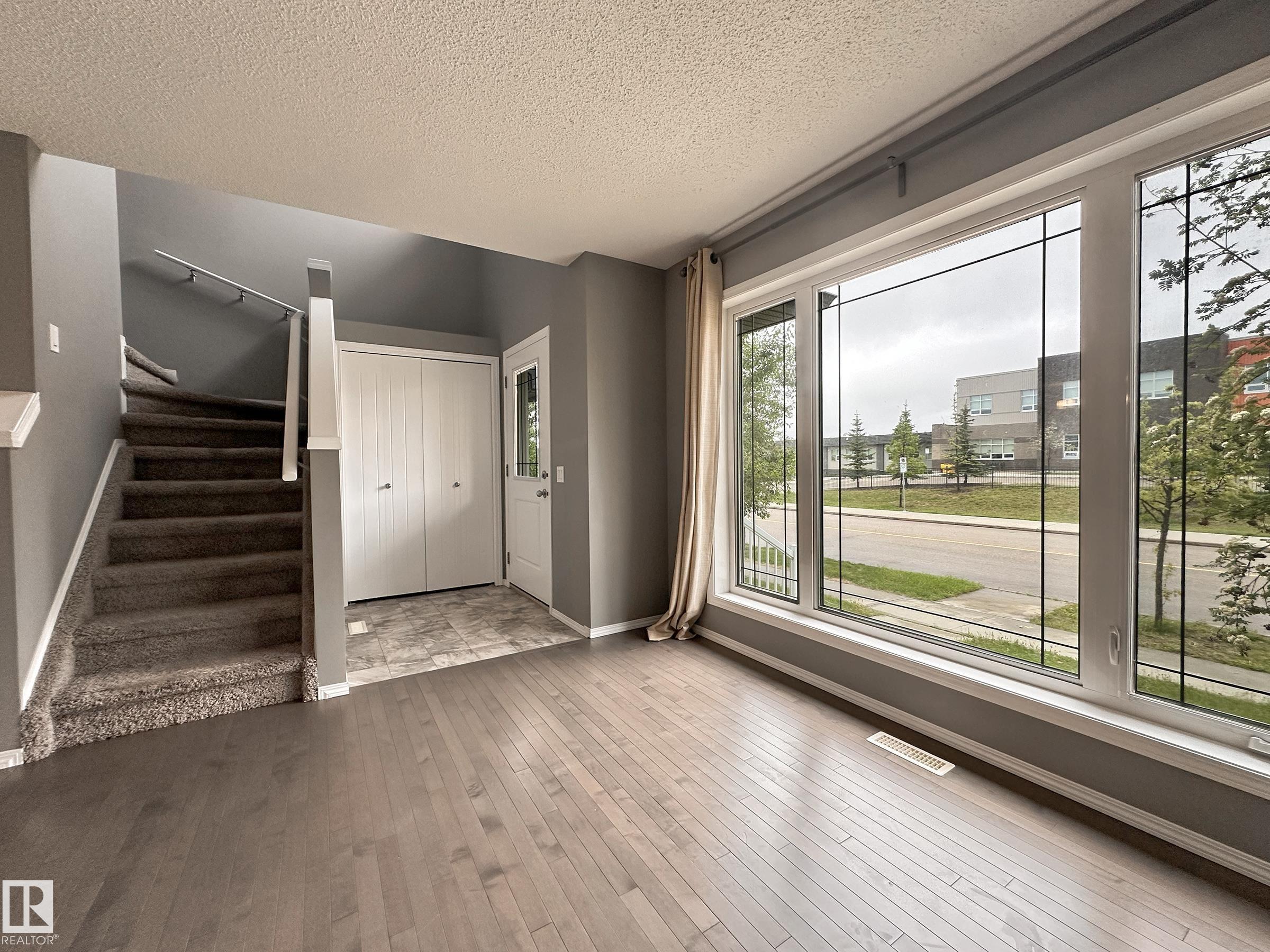 9432 211 Street NW, Webber Greens, Edmonton
