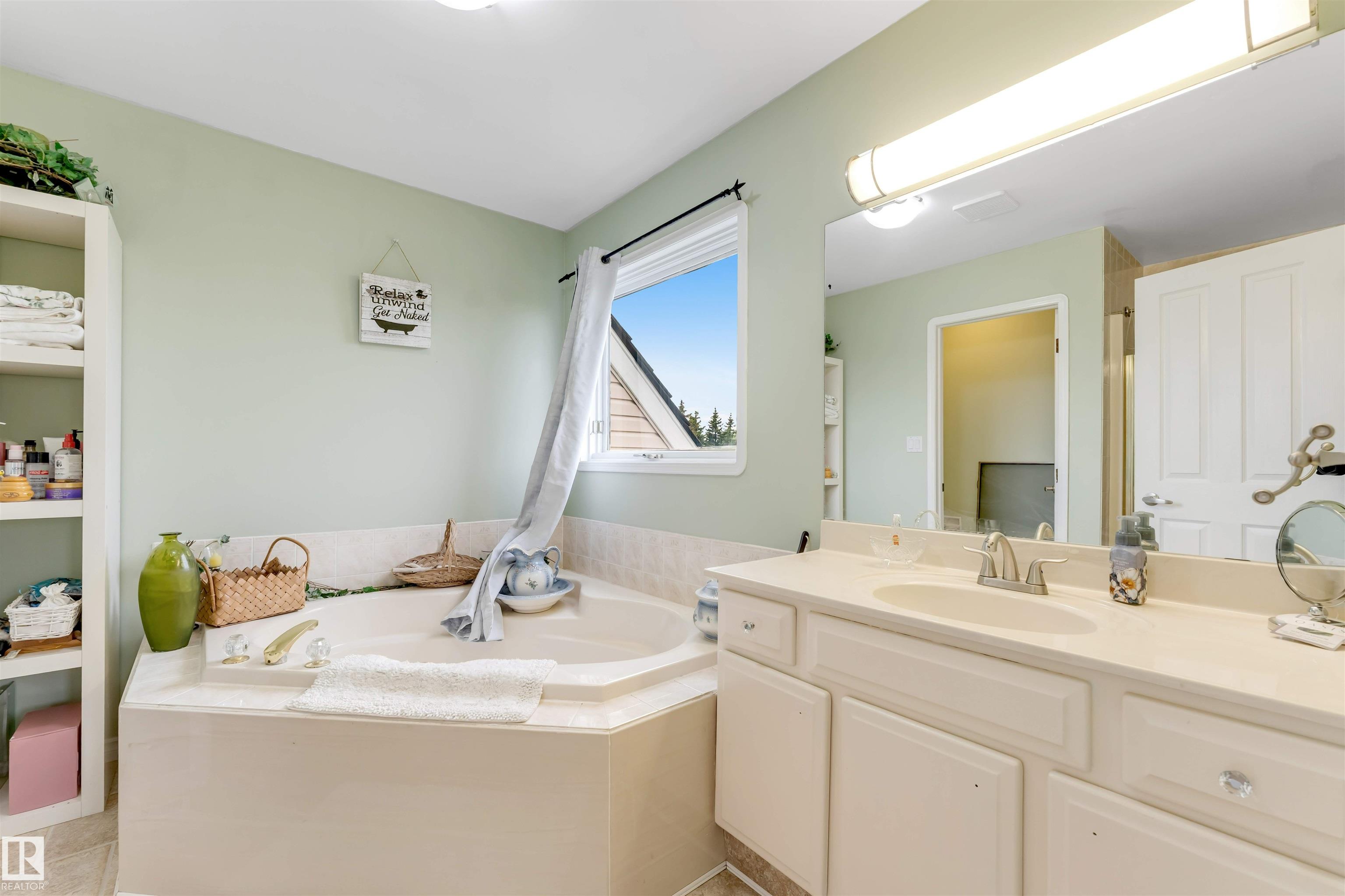 Photo 40 at #390 50512 Rge Rd 245, Edda Vista, Rural Leduc County