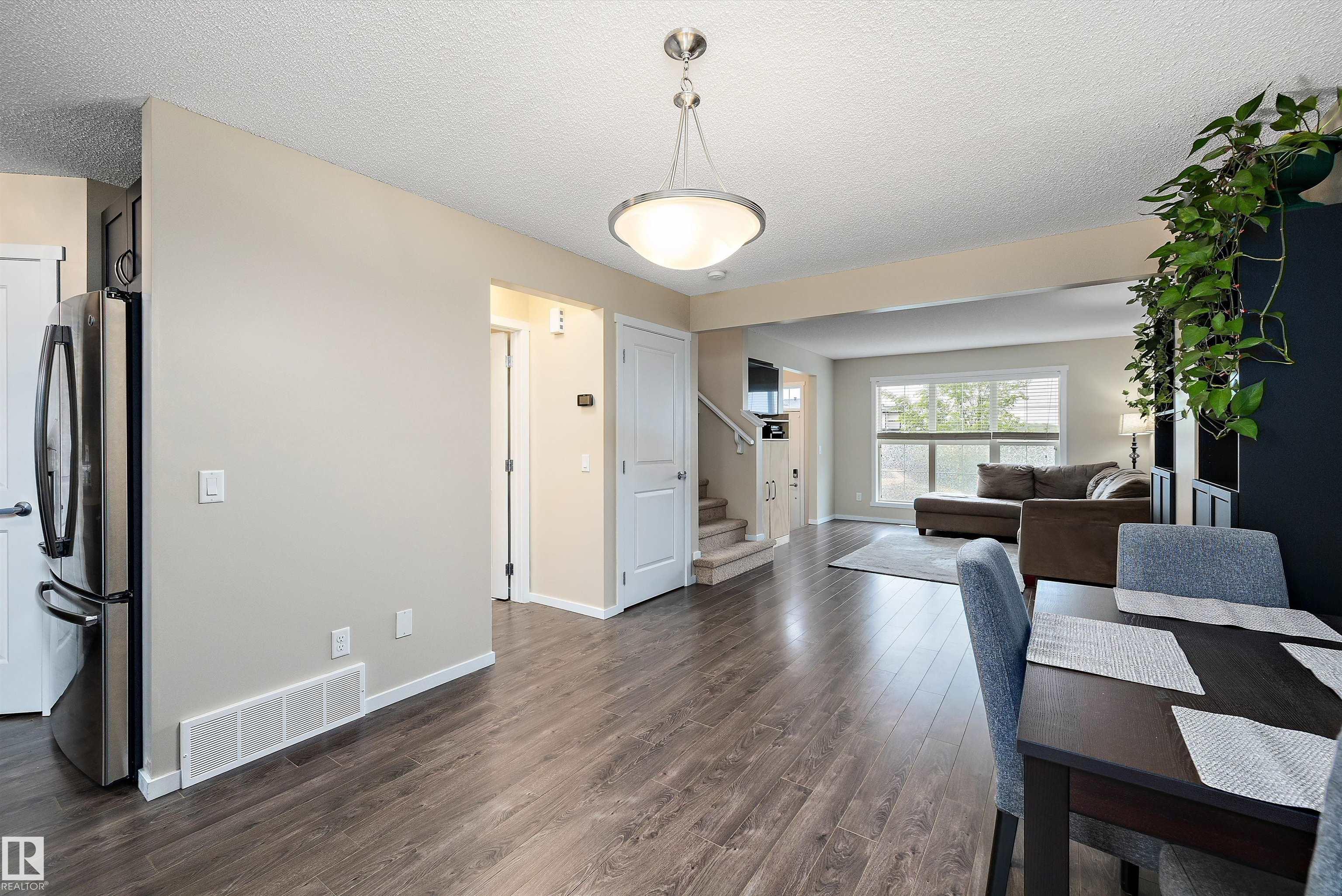 Photo 13 at 467 Sheppard Boulevard, Southfork, Leduc
