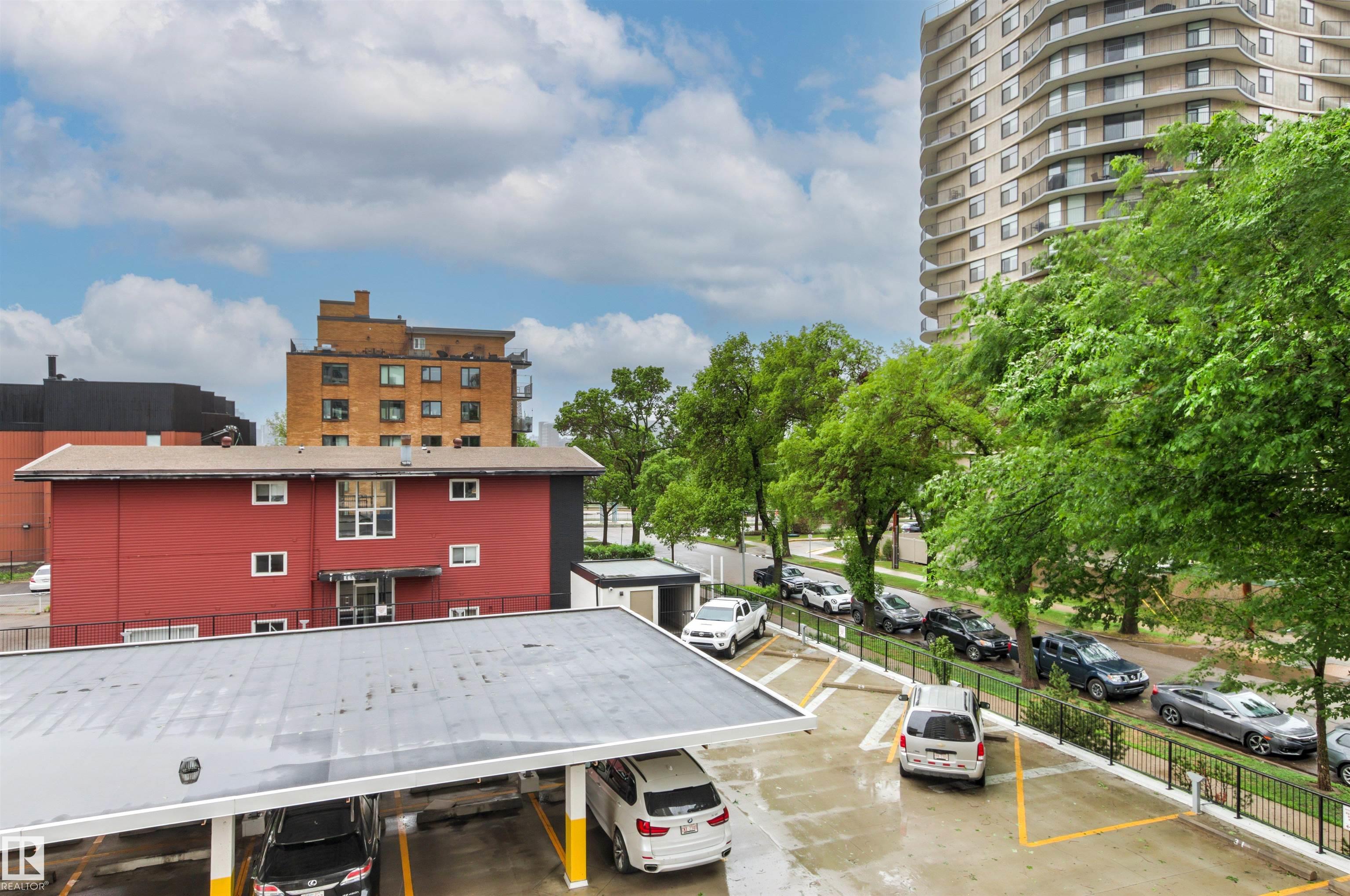 Photo 46 at 303 - 10045 117 Street NW, Wîhkwêntôwin, Edmonton