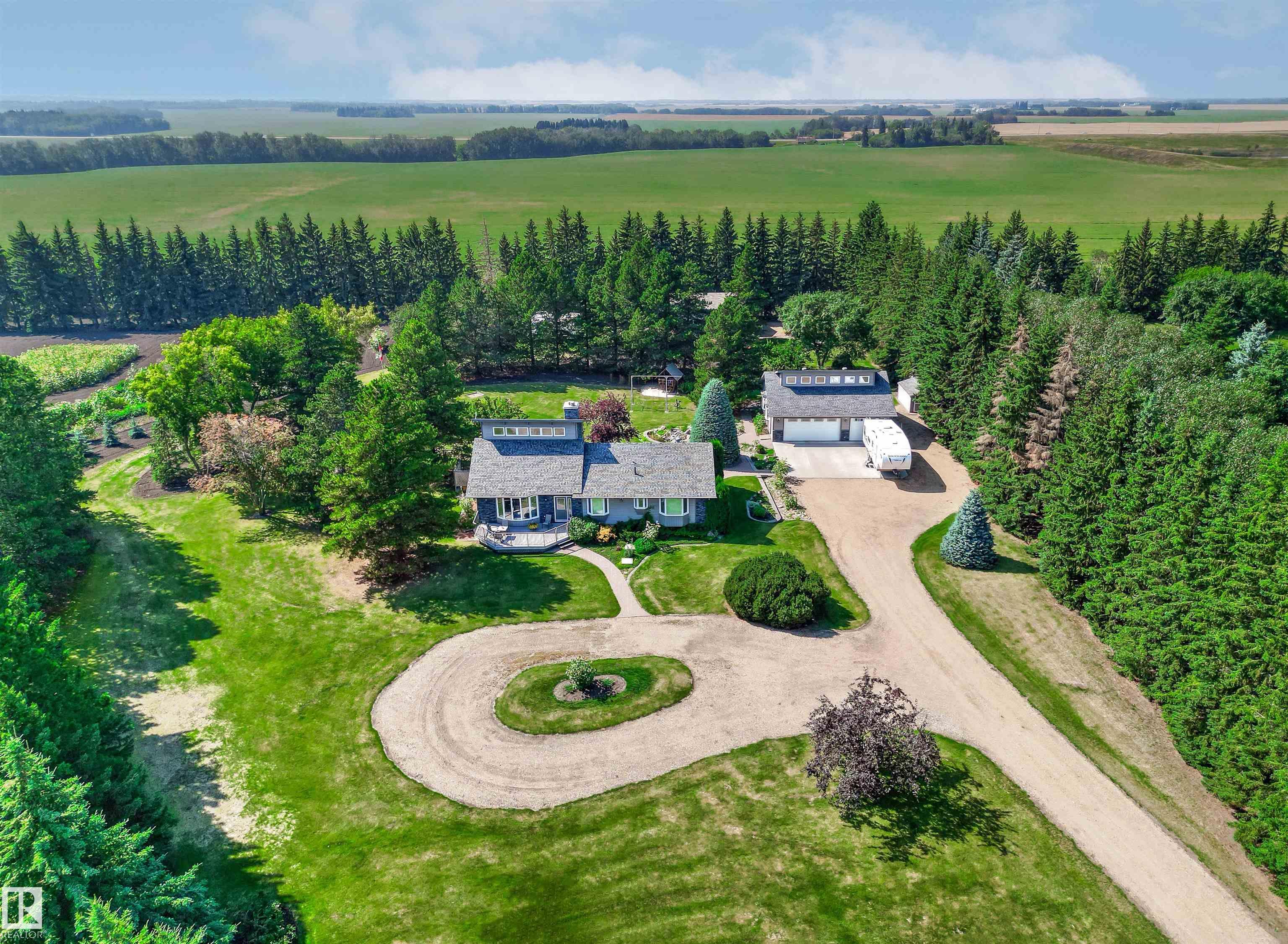 Photo 7 at 24213 Twp Road 554, Namao Ridge Estates, Rural Sturgeon County