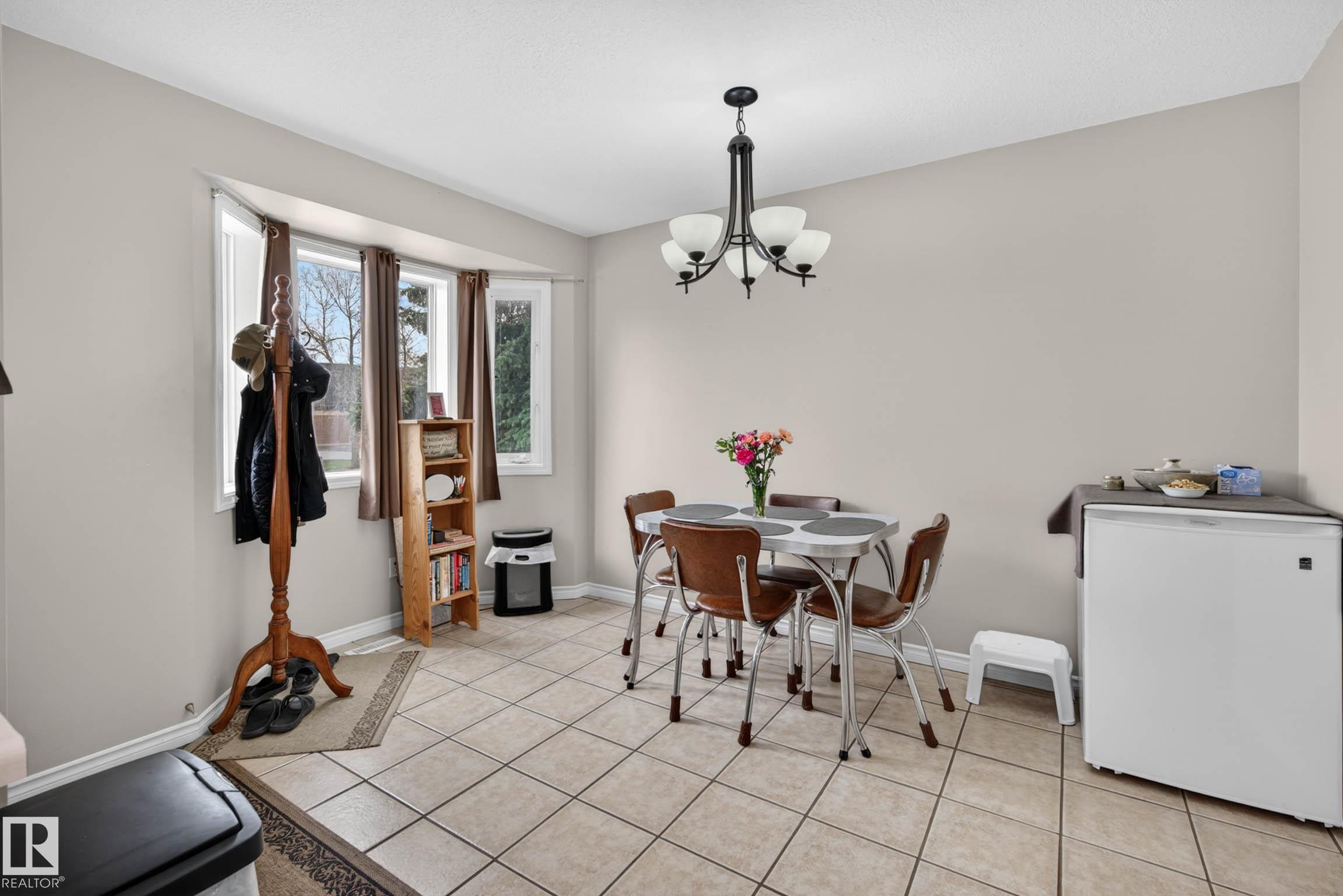 Photo 10 at 16 - 9703 174 Street NW, Terra Losa, Edmonton