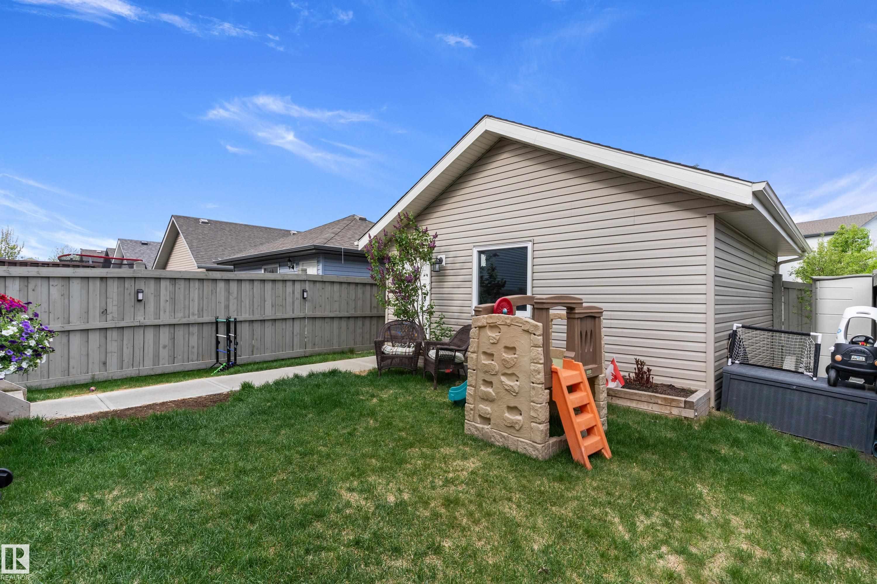 Photo 33 at 6822 Cardinal Link SW, Chappelle Area, Edmonton