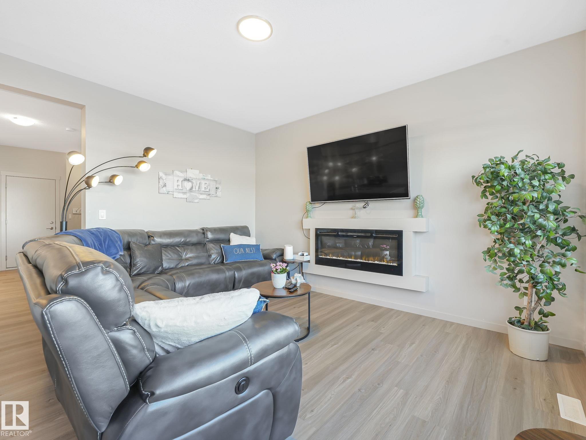 Photo 11 at 14 - 50 Edinburgh Court, Erin Ridge North, St. Albert