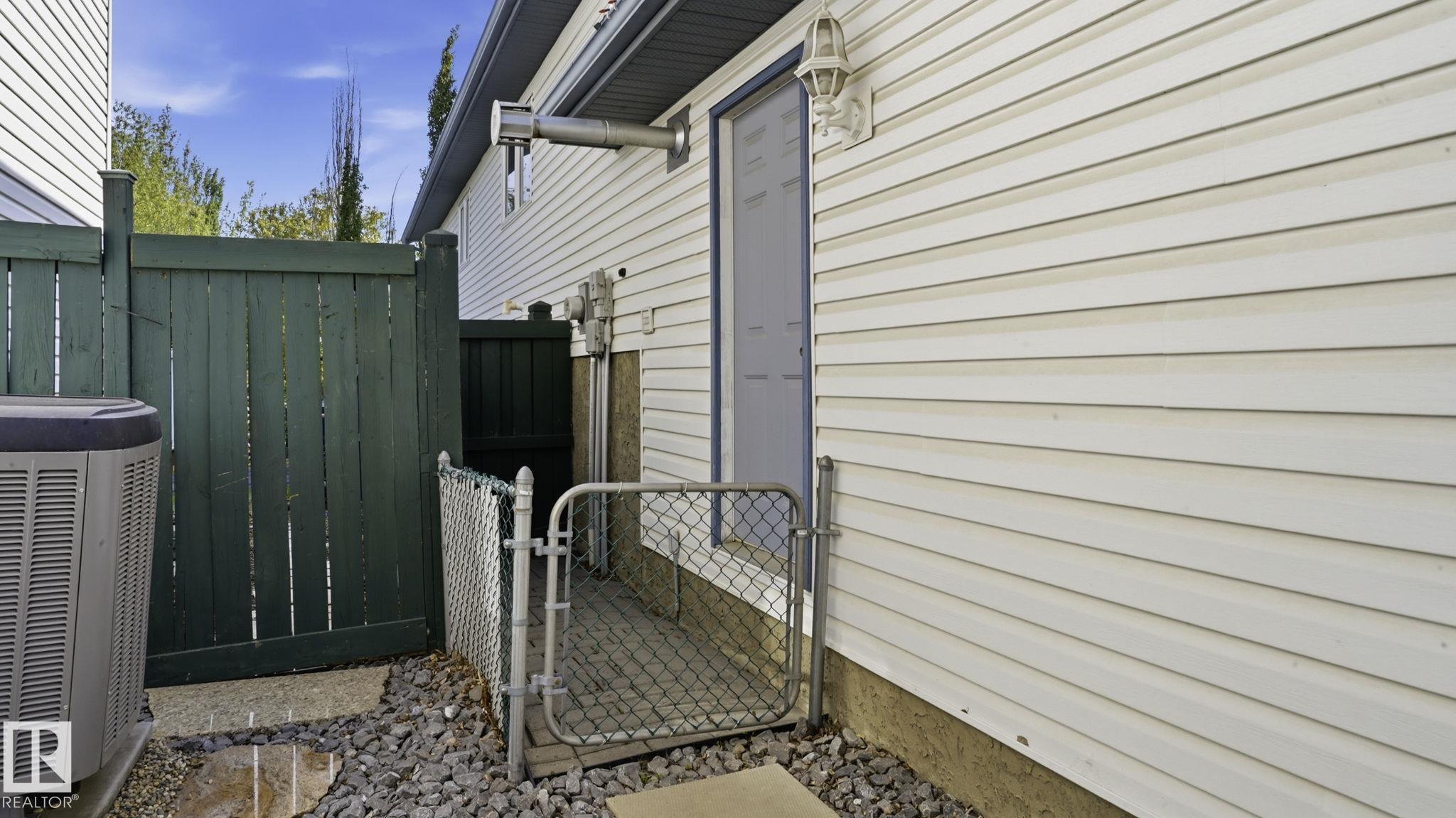 Photo 38 at 856 Graham Wynd NW, Glastonbury, Edmonton