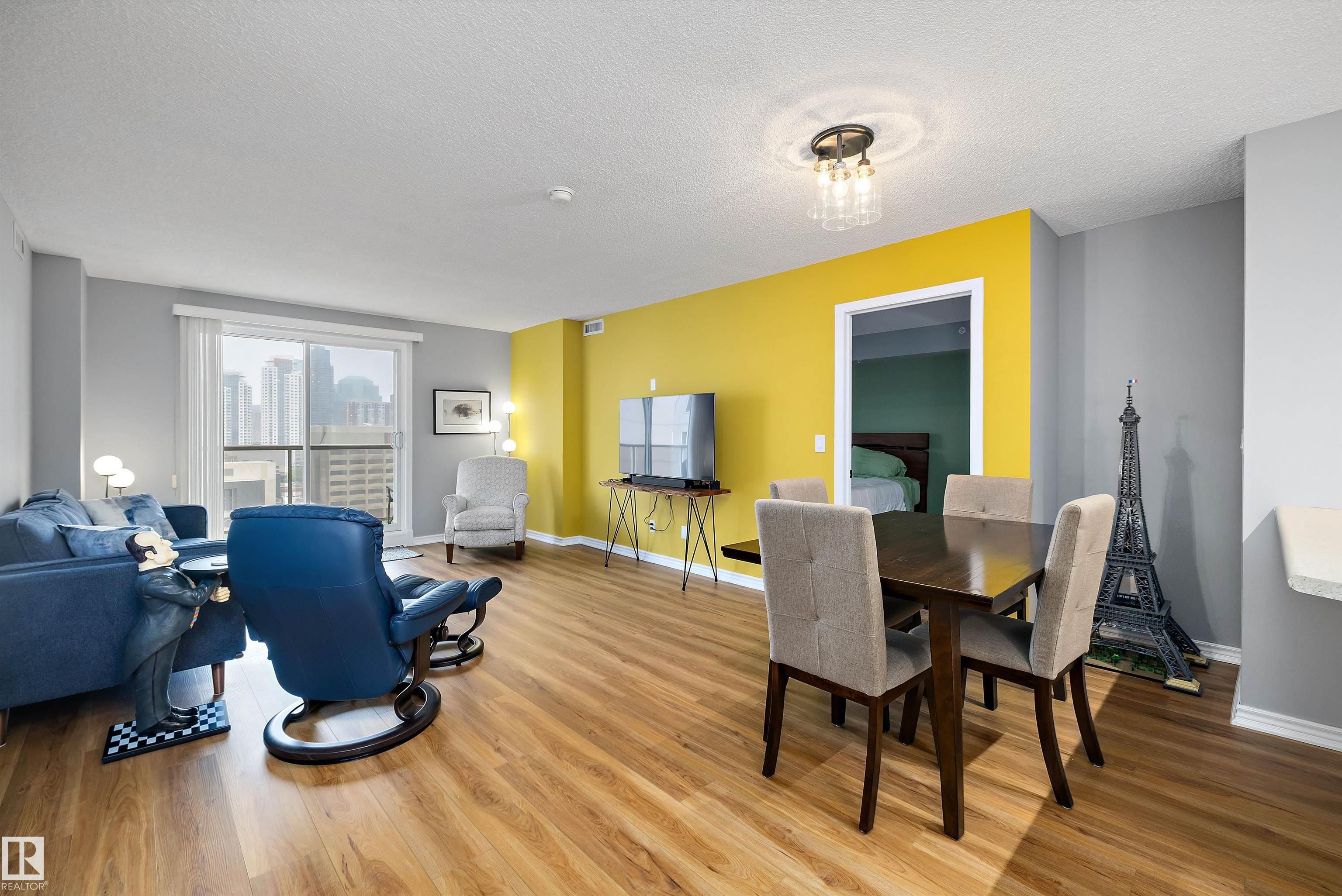 Photo 10 at 1503 - 10909 103 Avenue NW, Downtown, Edmonton