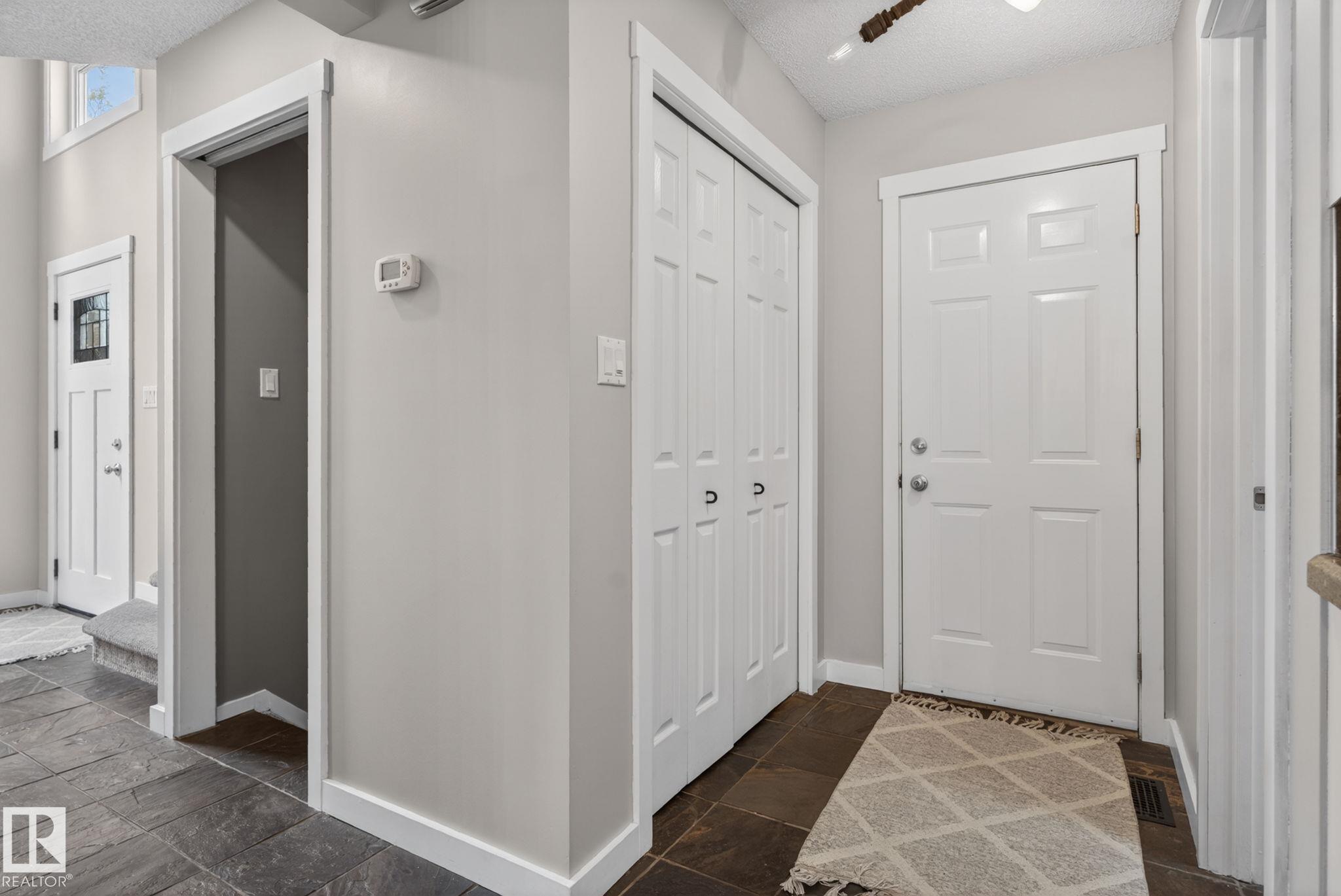 Photo 11 at 16 Dominion Way, Deer Ridge, St. Albert