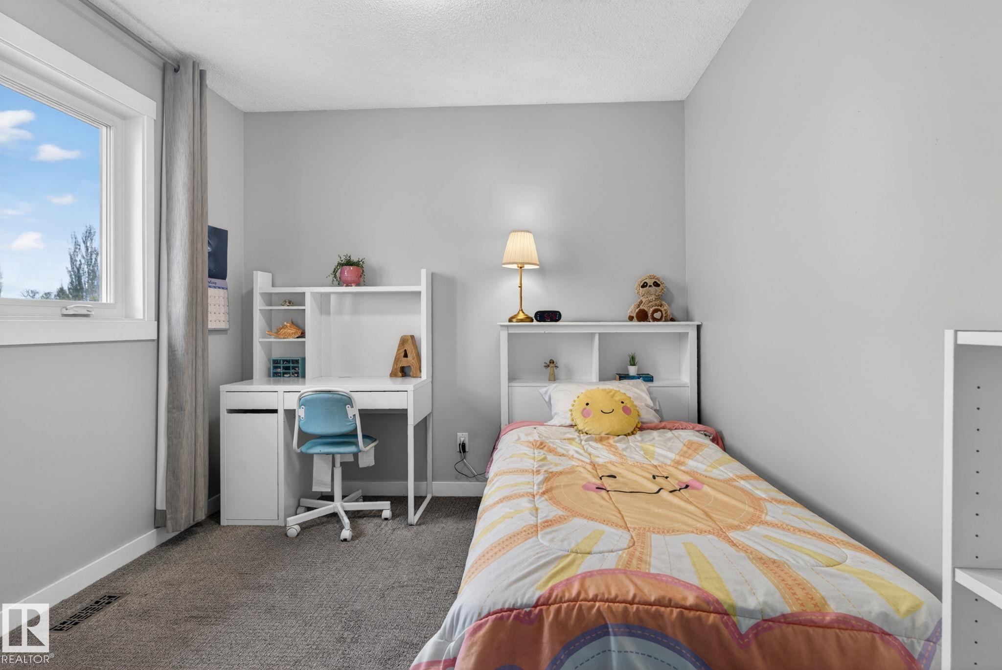 Photo 15 at 16 Dominion Way, Deer Ridge, St. Albert