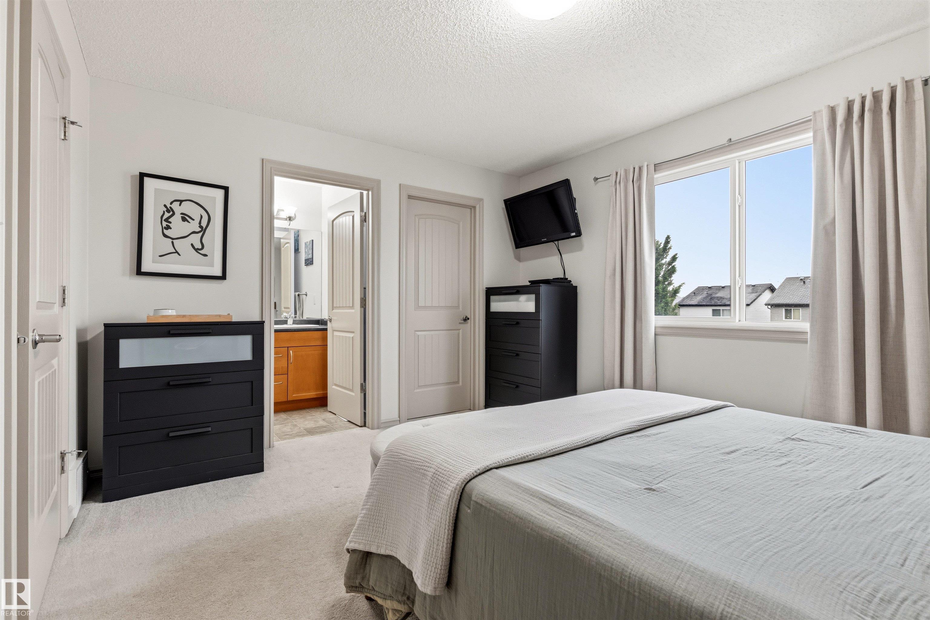 Photo 34 at 14807 141 Street NW, Cumberland, Edmonton