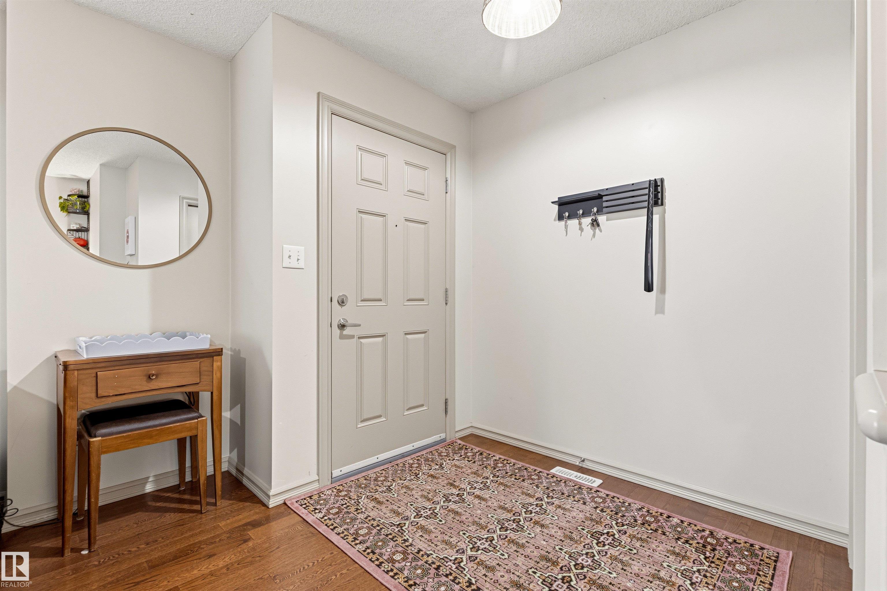 Photo 6 at 14807 141 Street NW, Cumberland, Edmonton