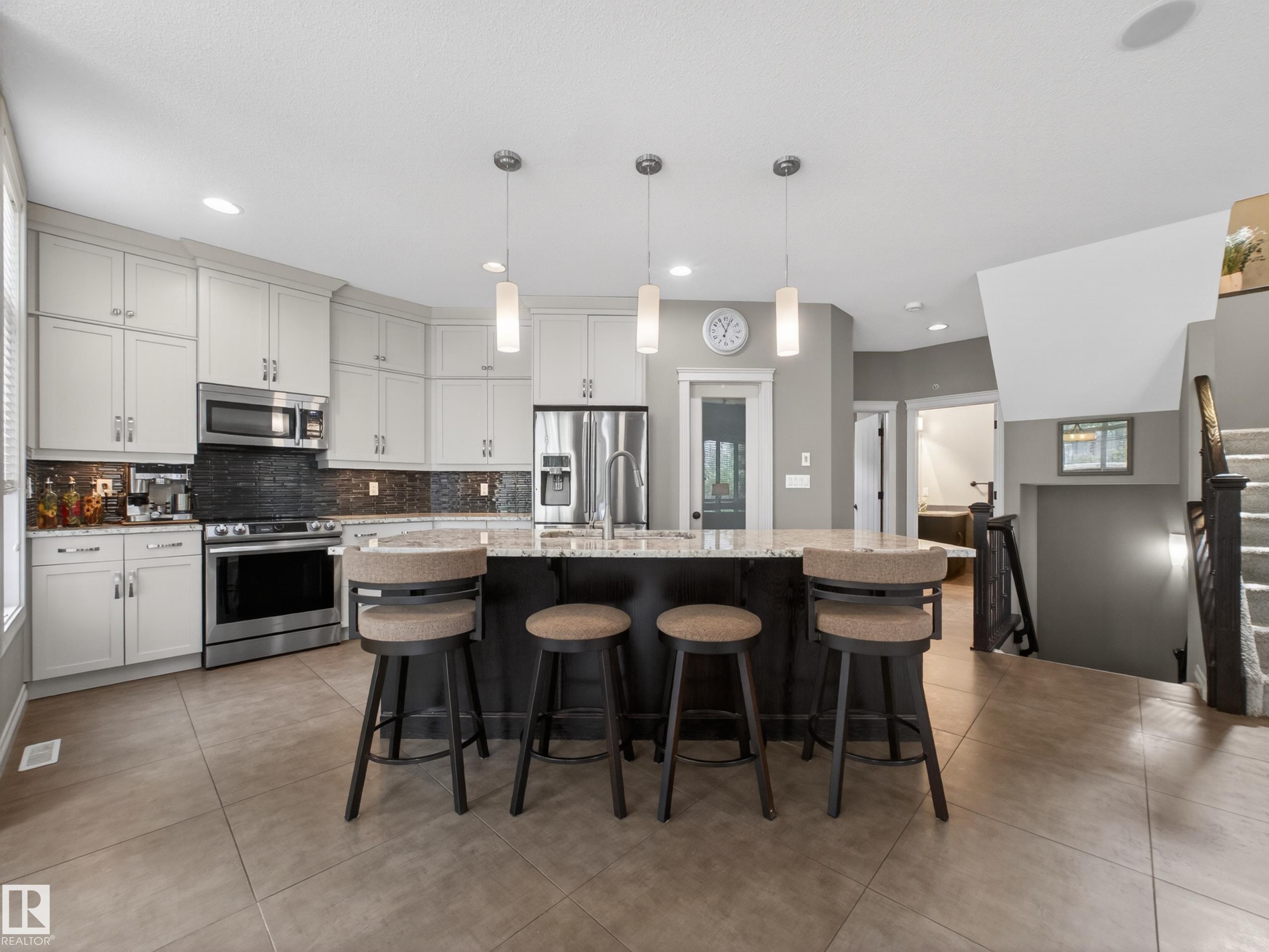 Photo 8 at 102 Lacombe Drive, Lacombe Park, St. Albert
