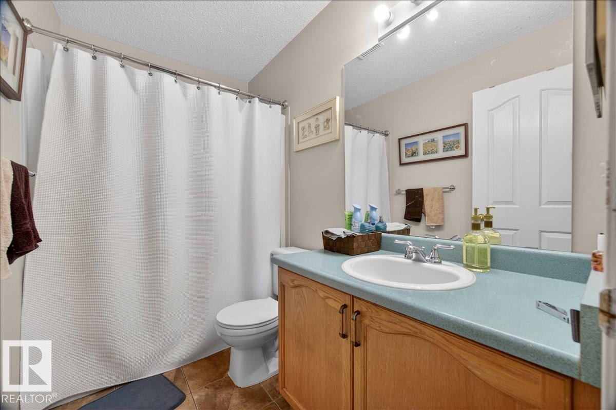 Photo 19 at 5108 138a Avenue NW, York, Edmonton