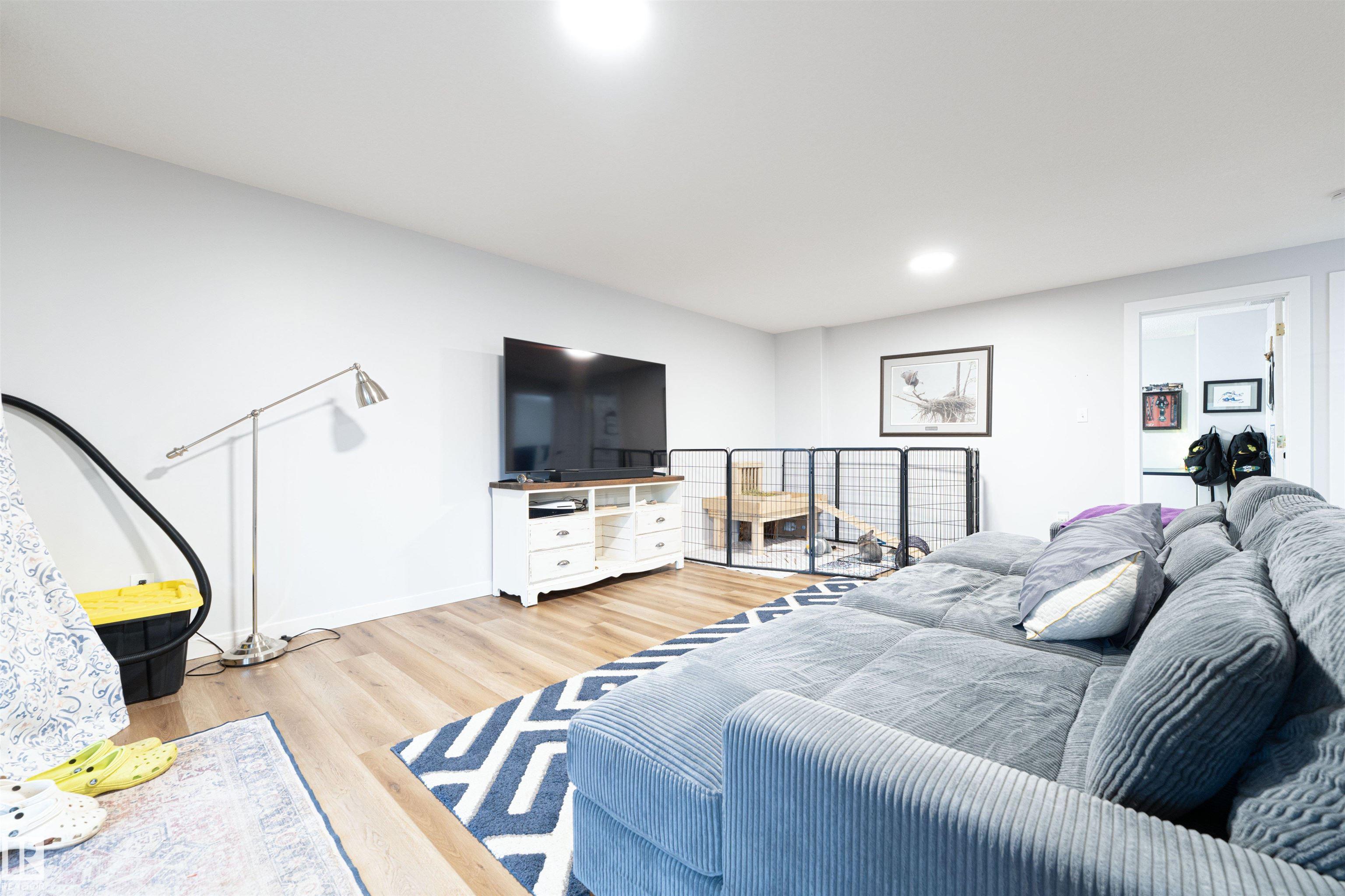 Photo 27 at 98 Chancery point(e), Charlton Heights, Sherwood Park