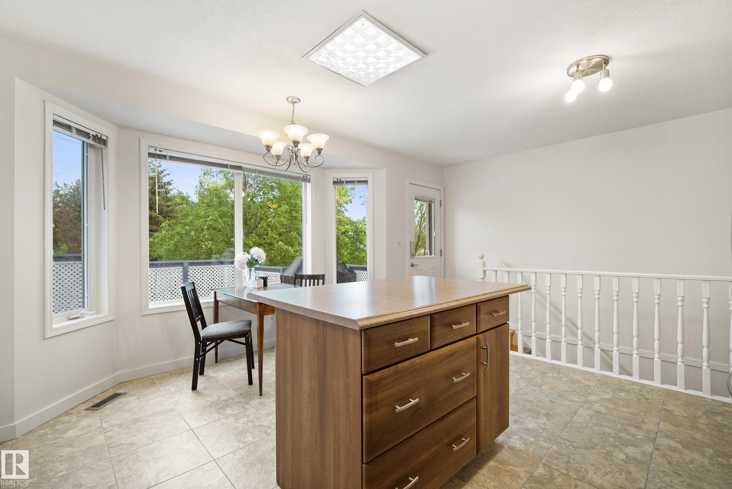 Photo 16 at 79 Charlton Crescent, Charlton Heights, Sherwood Park