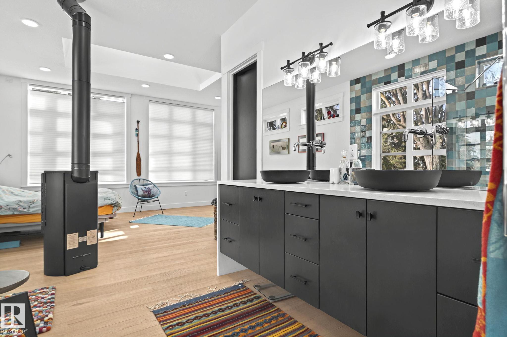 Photo 30 at 7222 119 Street NW, Belgravia, Edmonton