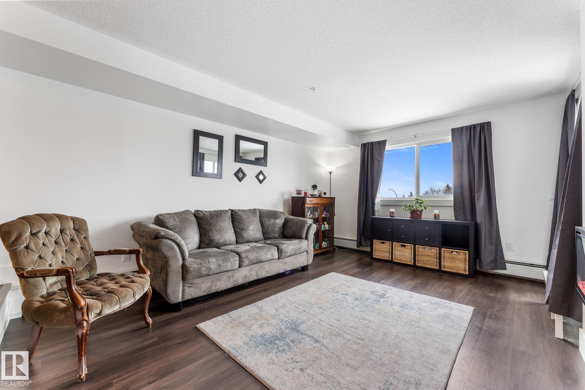 Photo 9 at 302 - 9504 182 Street NW, La Perle, Edmonton