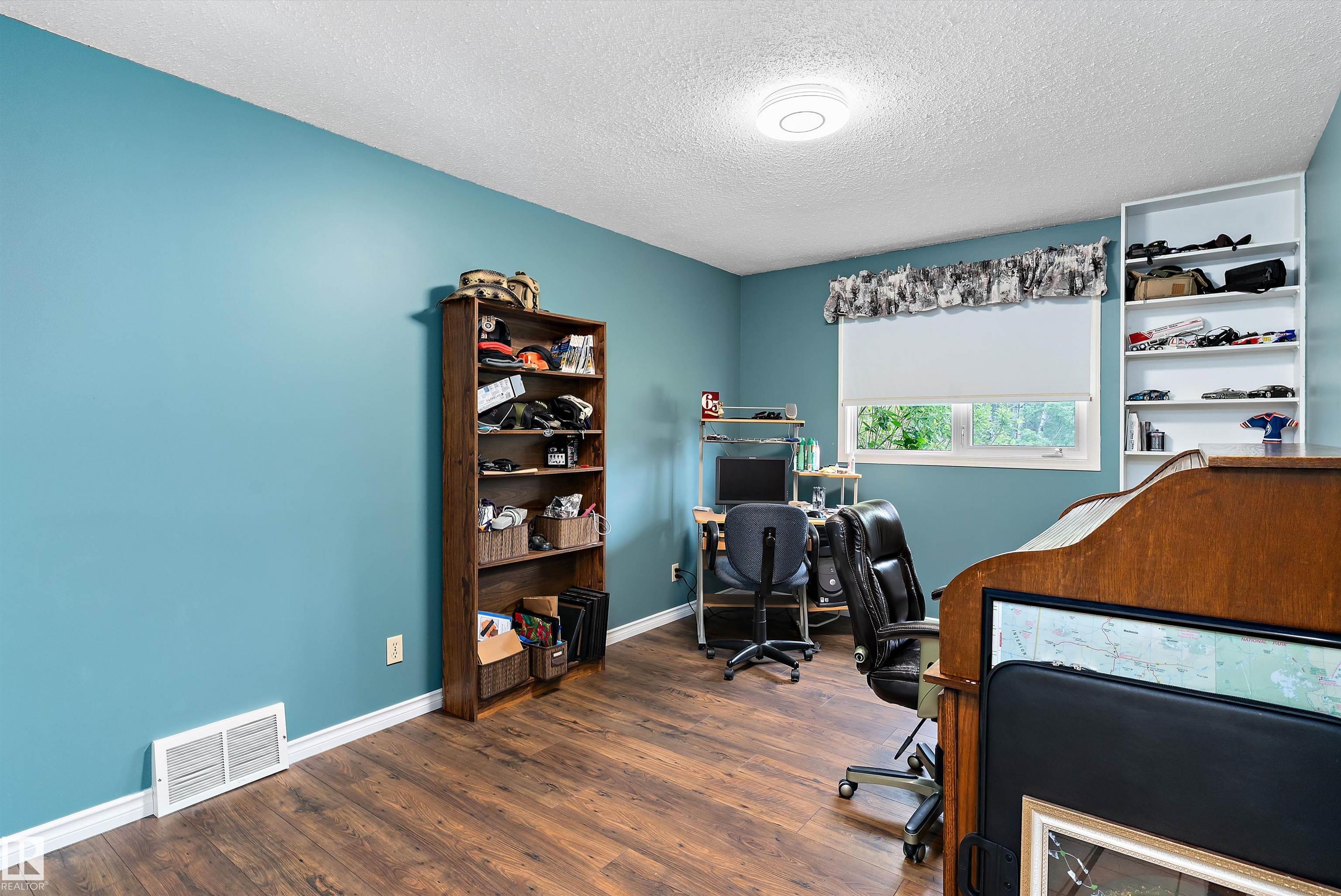 Photo 30 at 48237 Rge Rd 240, None, Rural Leduc County