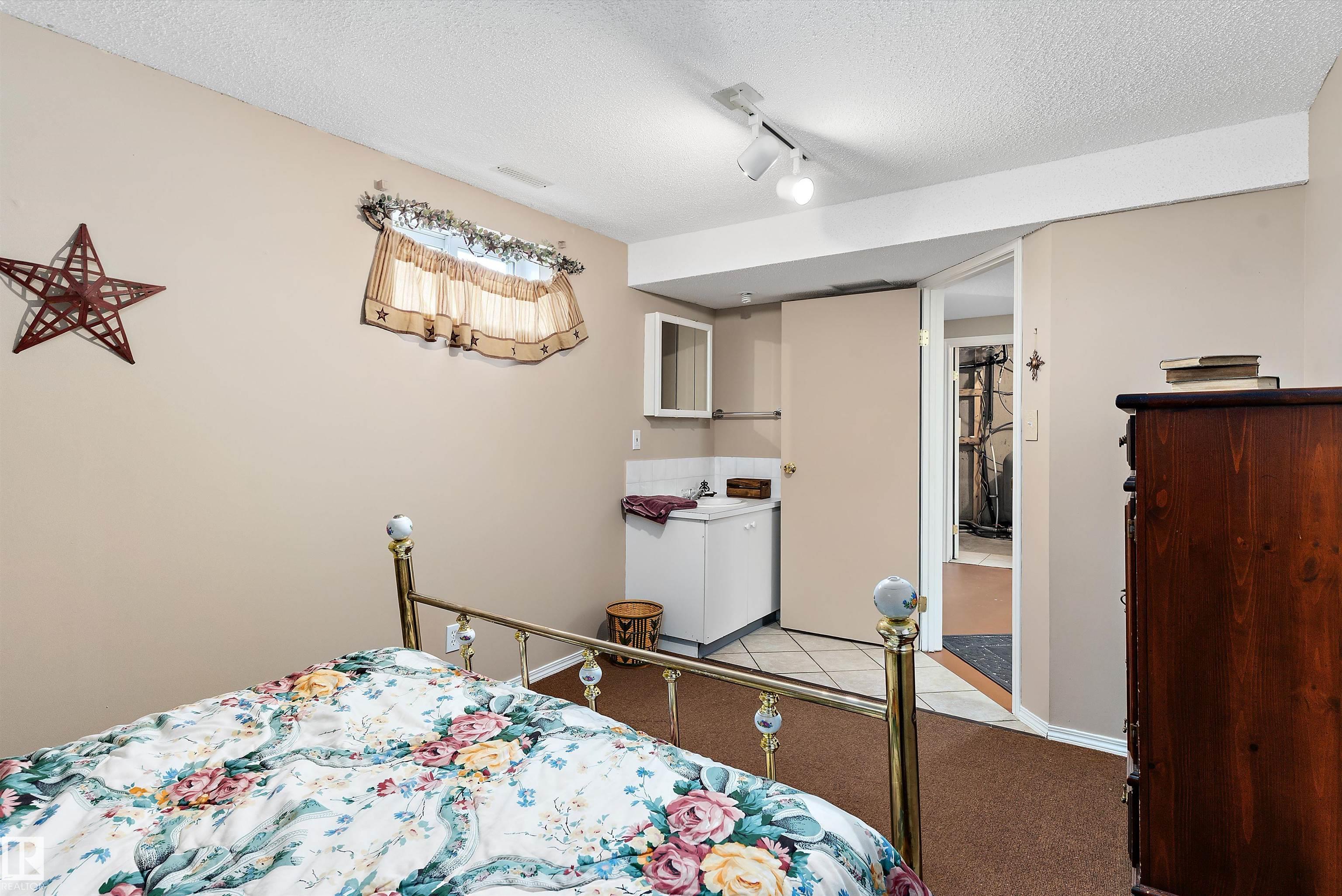 Photo 39 at 48237 Rge Rd 240, None, Rural Leduc County