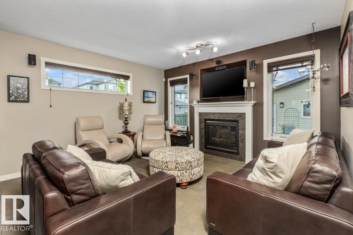 Photo 19 at 1086 Grantham Drive NW, Glastonbury, Edmonton