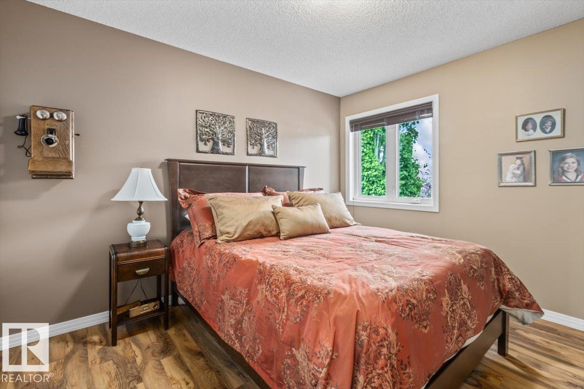 Photo 31 at 1086 Grantham Drive NW, Glastonbury, Edmonton