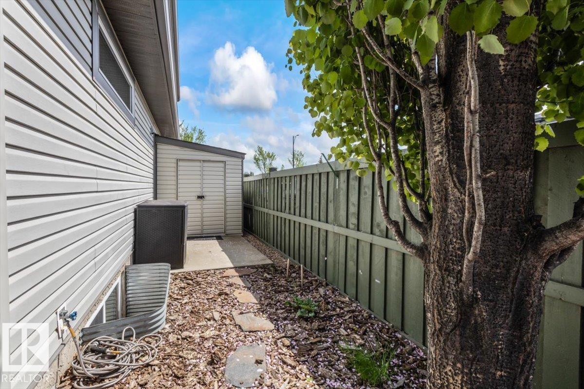 Photo 46 at 1086 Grantham Drive NW, Glastonbury, Edmonton