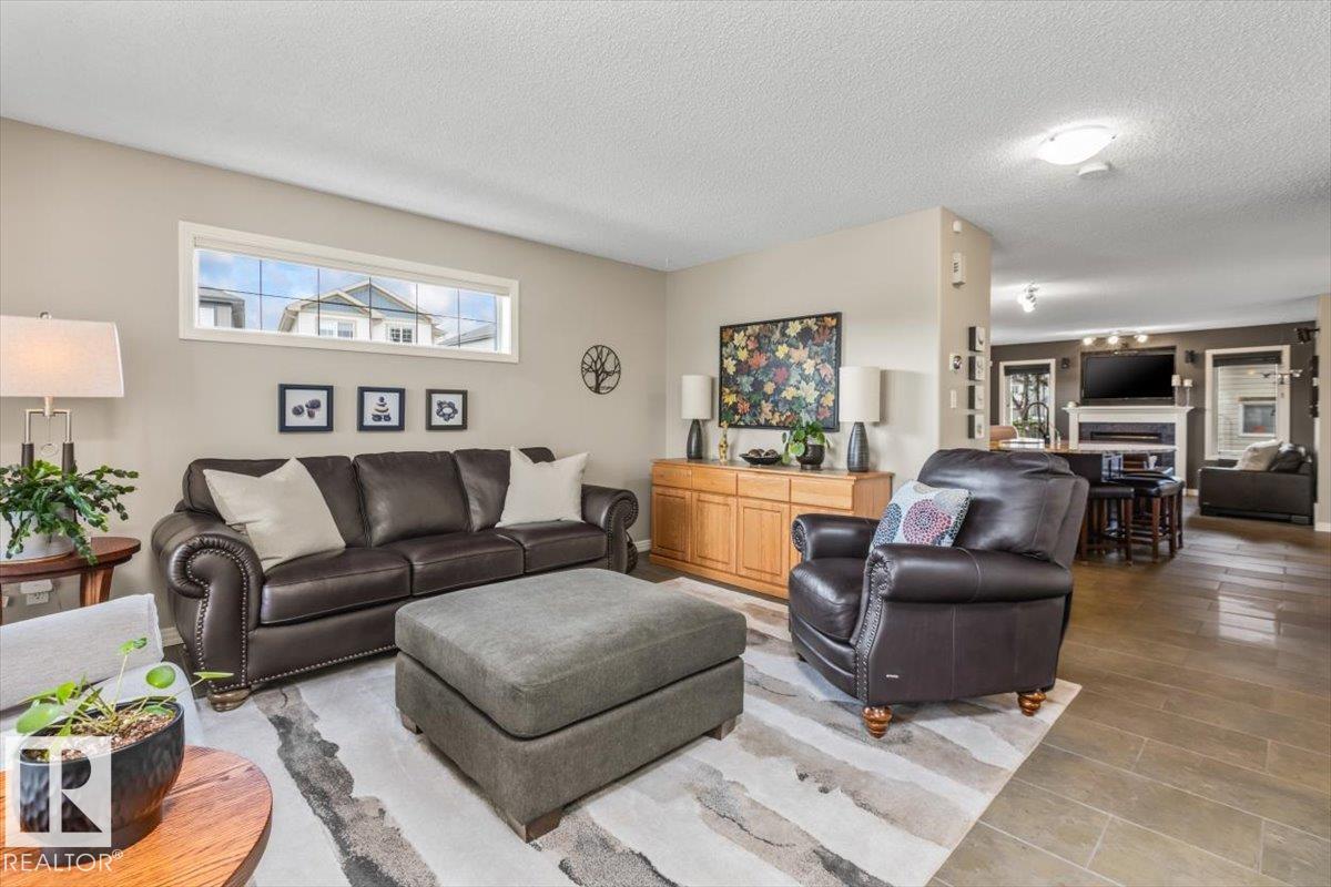 Photo 9 at 1086 Grantham Drive NW, Glastonbury, Edmonton