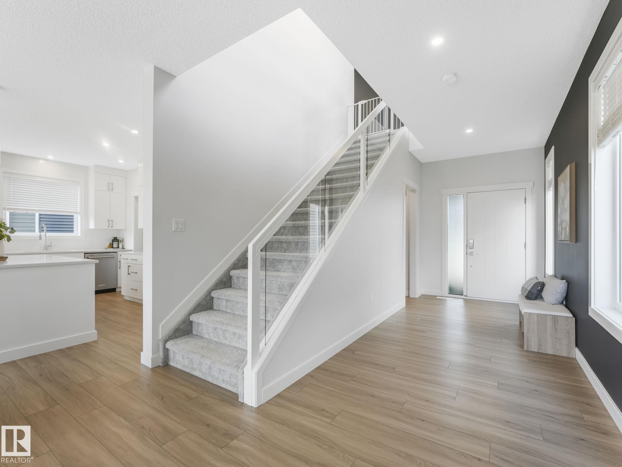 6404 176 Avenue NW, McConachie Area, Edmonton