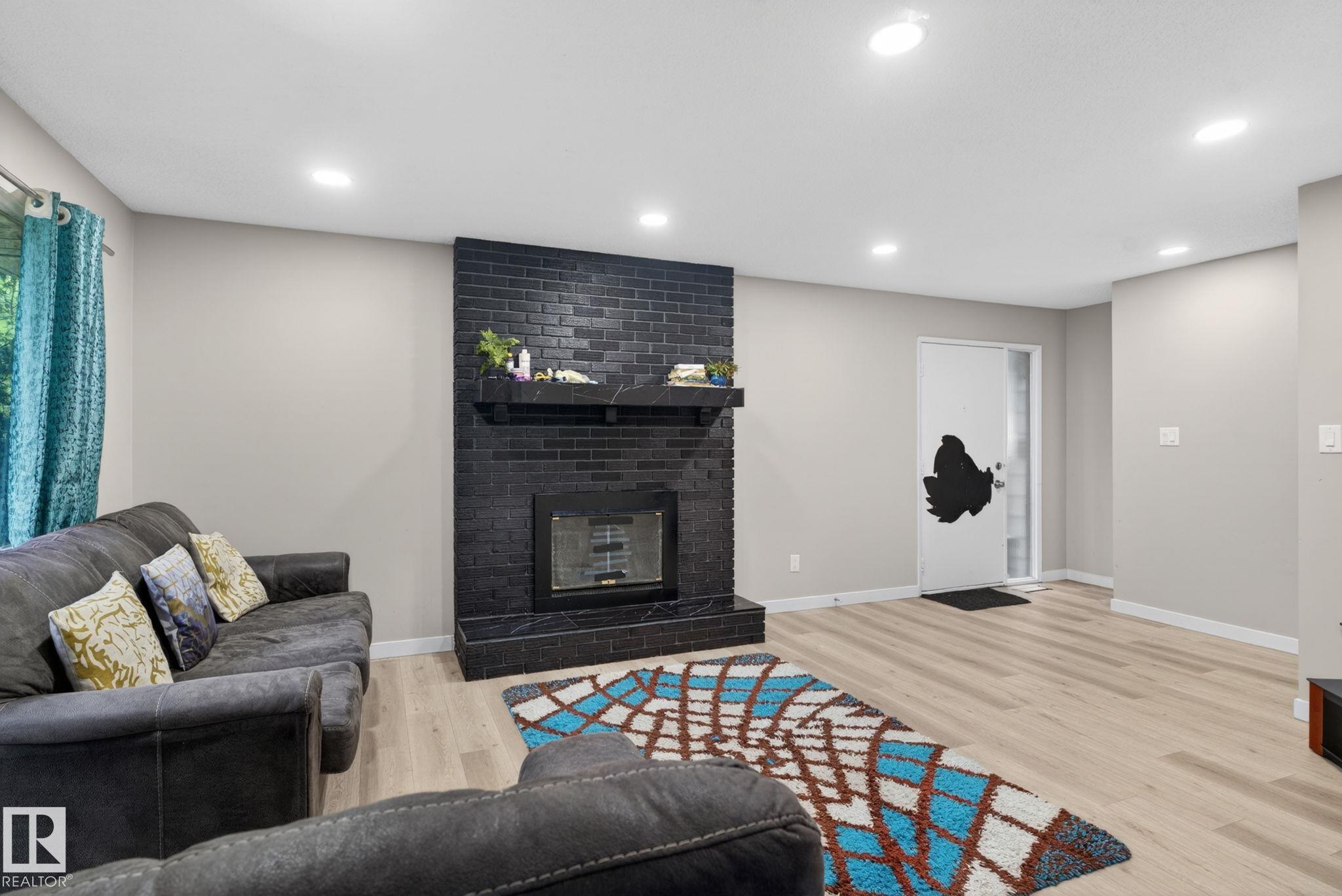 Photo 7 at 14332 121 Street NW, Carlisle, Edmonton
