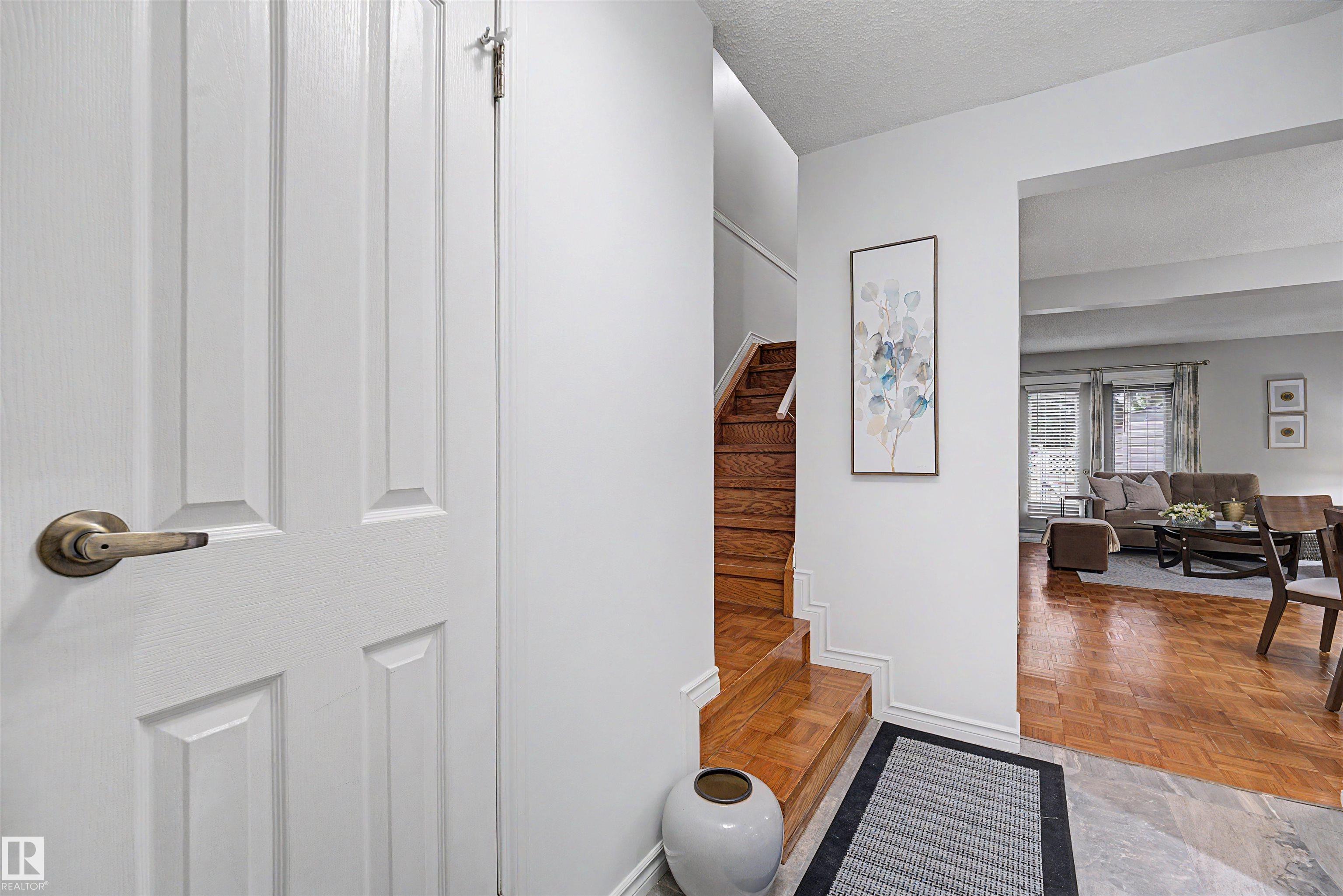 Photo 8 at 5420 146 Avenue NW, Casselman, Edmonton