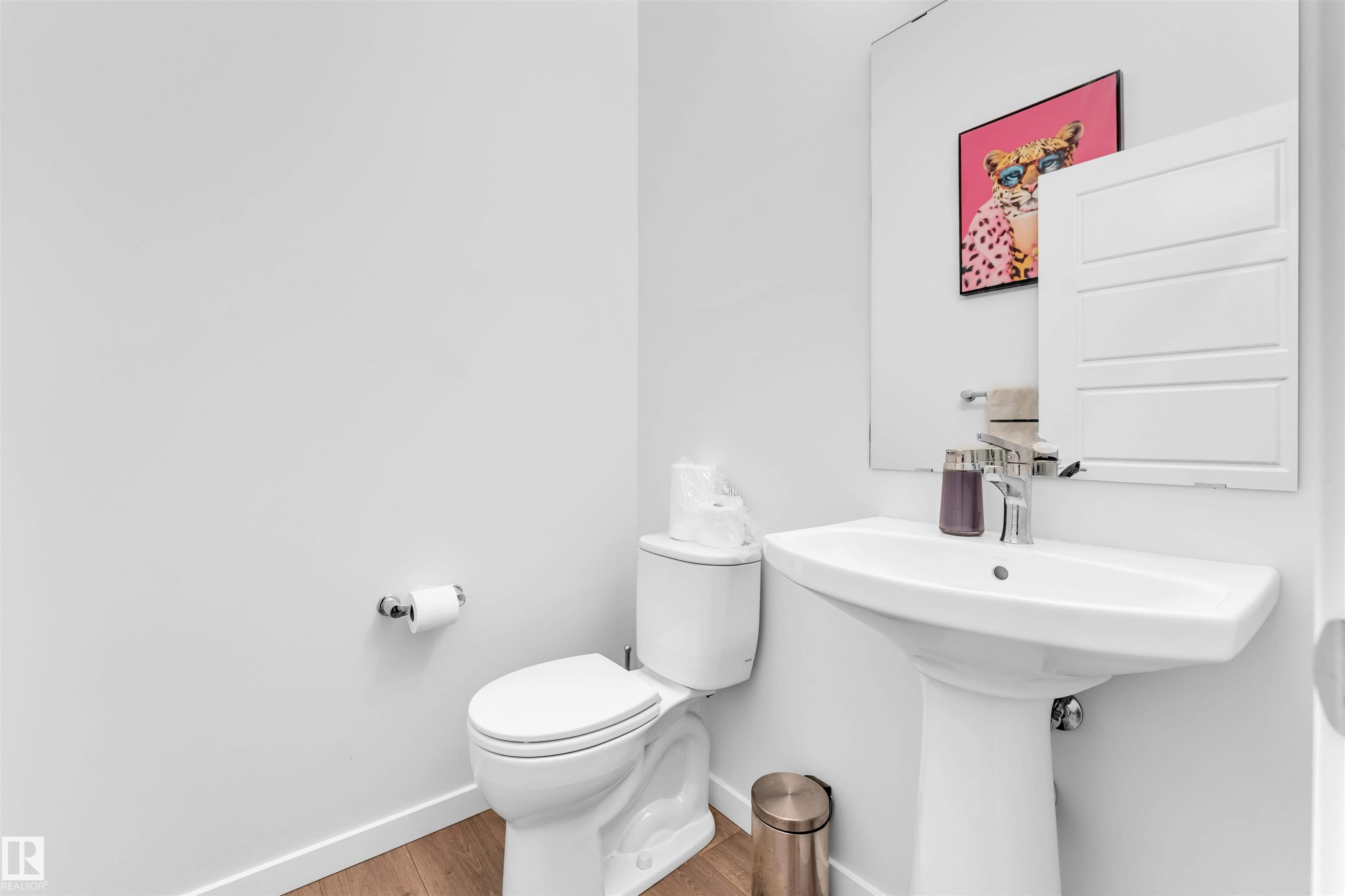 Photo 11 at 3607 6 Avenue SW, Charlesworth, Edmonton