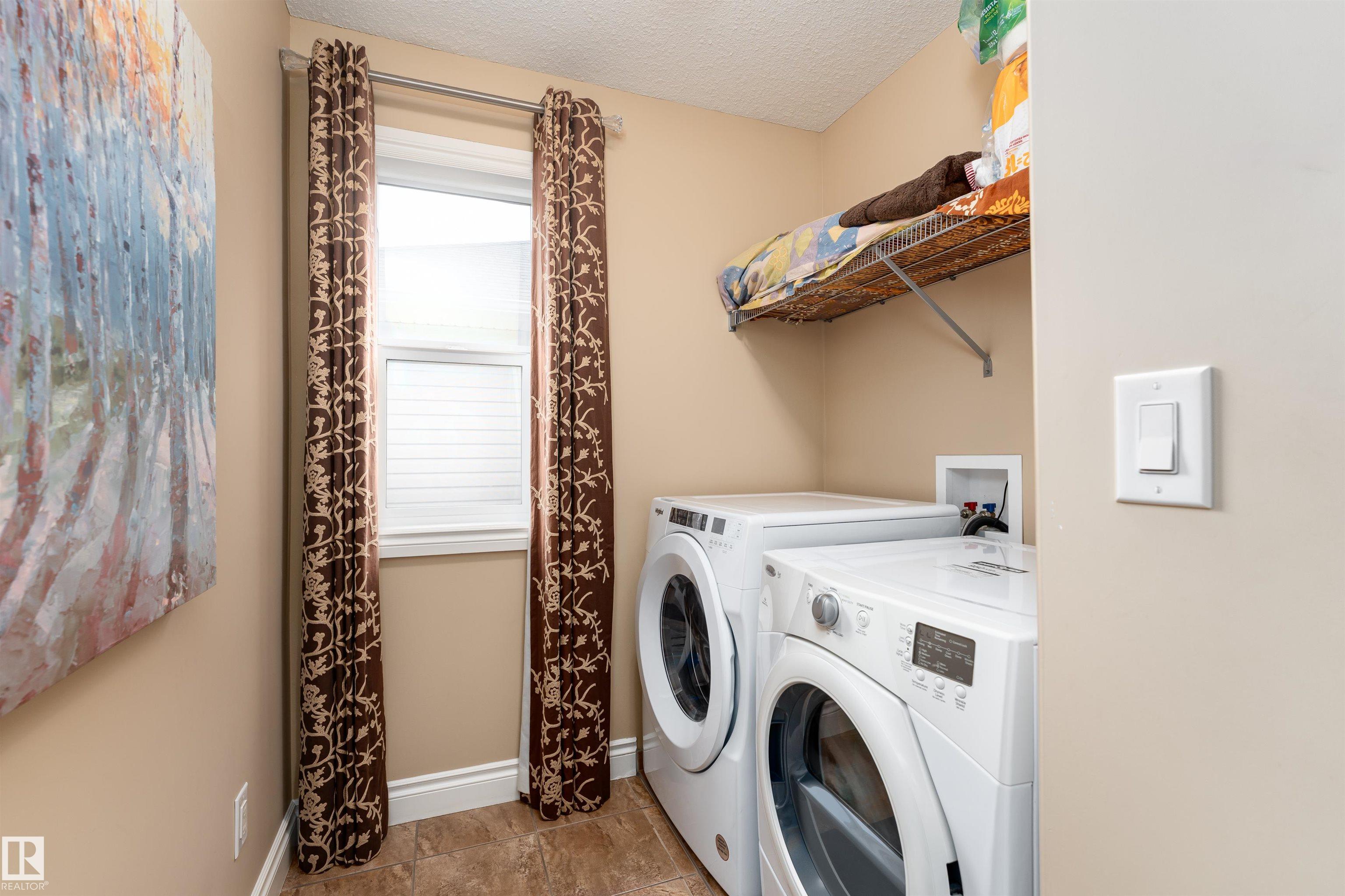 Photo 39 at 729 37a Avenue NW, Maple Crest, Edmonton