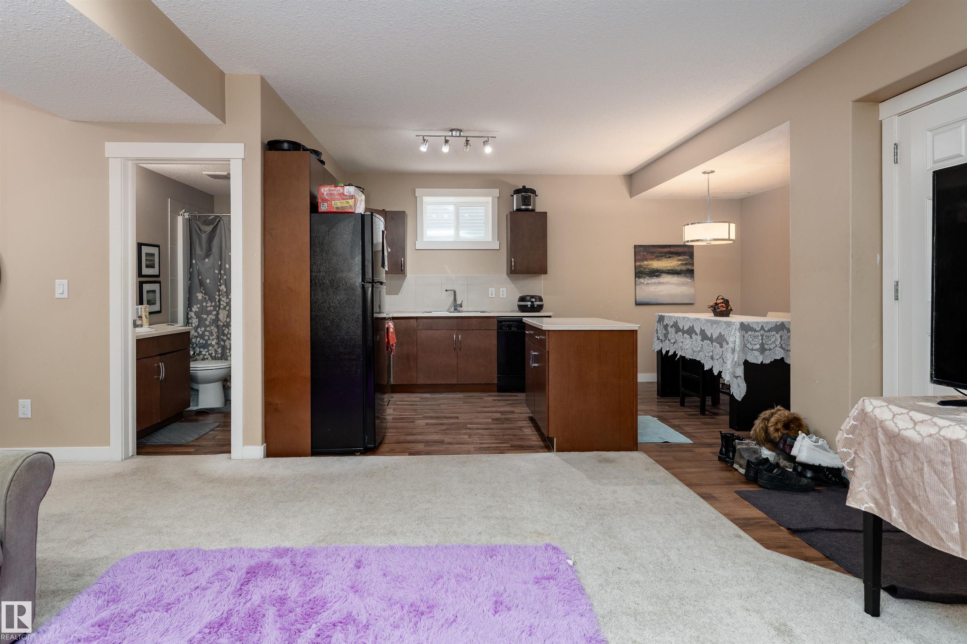 Photo 45 at 729 37a Avenue NW, Maple Crest, Edmonton