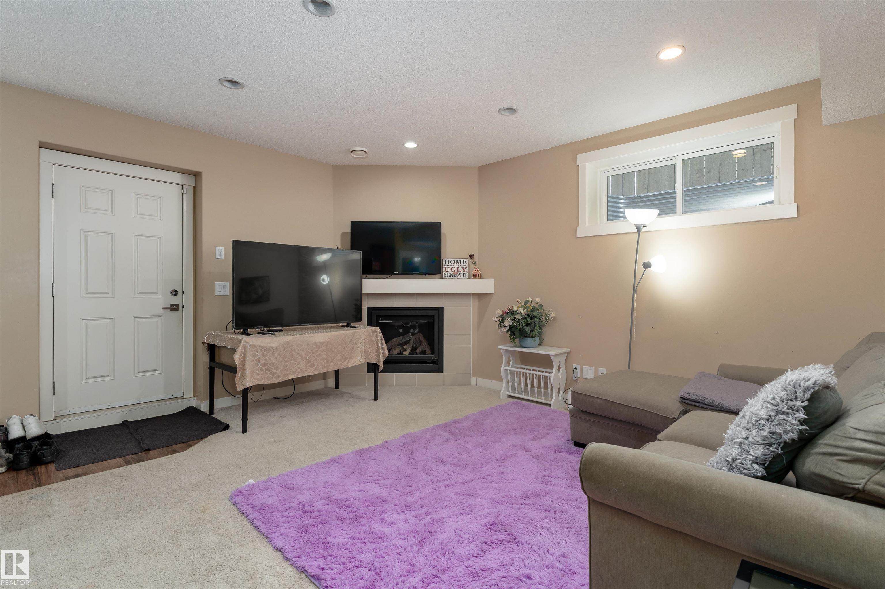 Photo 47 at 729 37a Avenue NW, Maple Crest, Edmonton