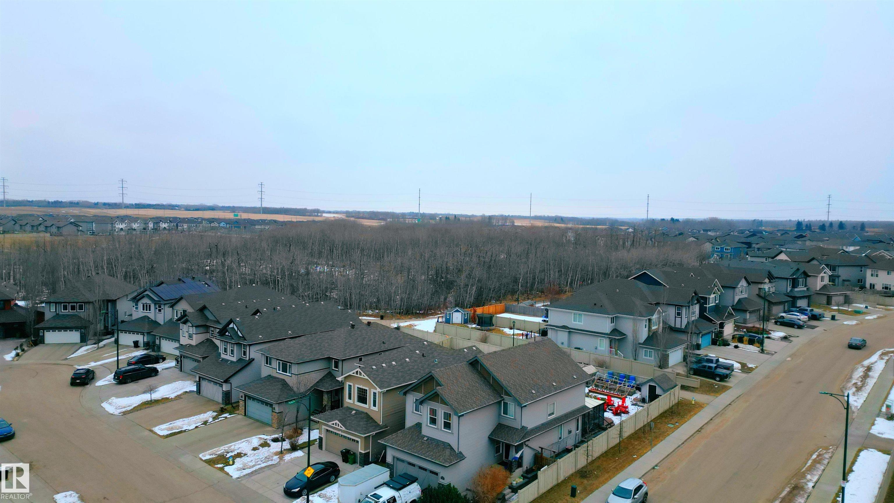Photo 62 at 729 37a Avenue NW, Maple Crest, Edmonton