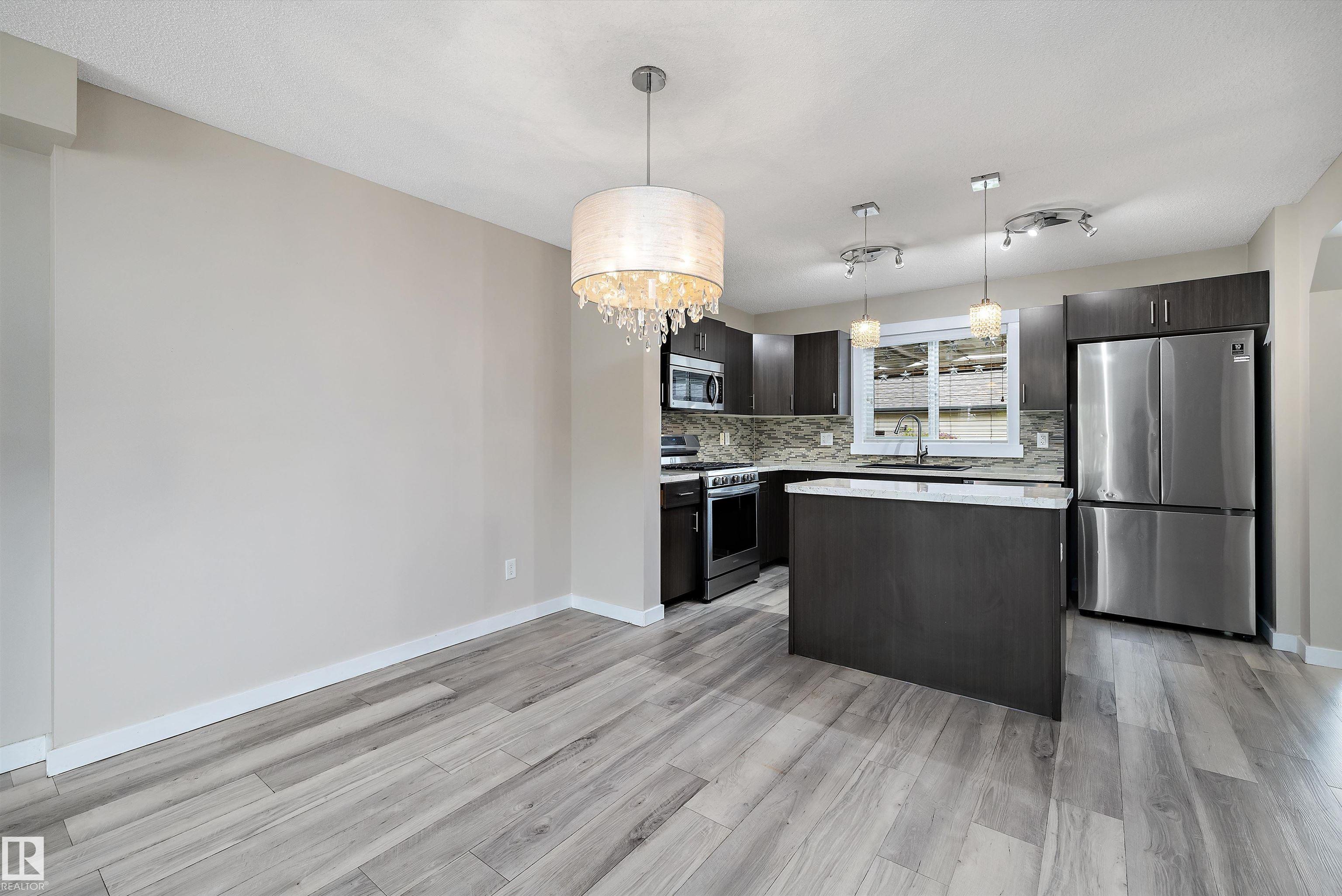 Photo 8 at 2914 18a Avenue NW, Laurel, Edmonton