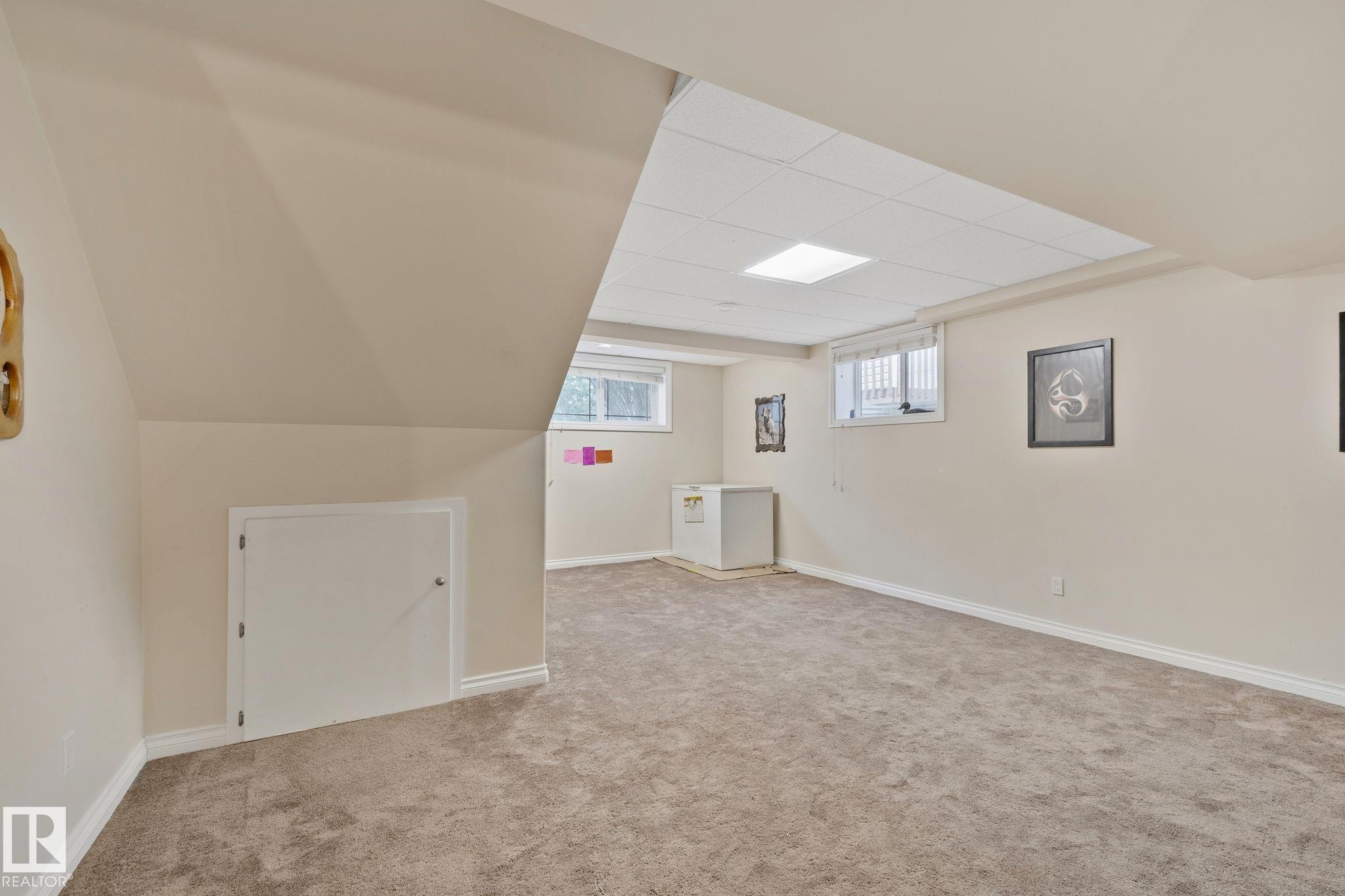 Photo 22 at 9833 153 Street NW, West Jasper Place, Edmonton