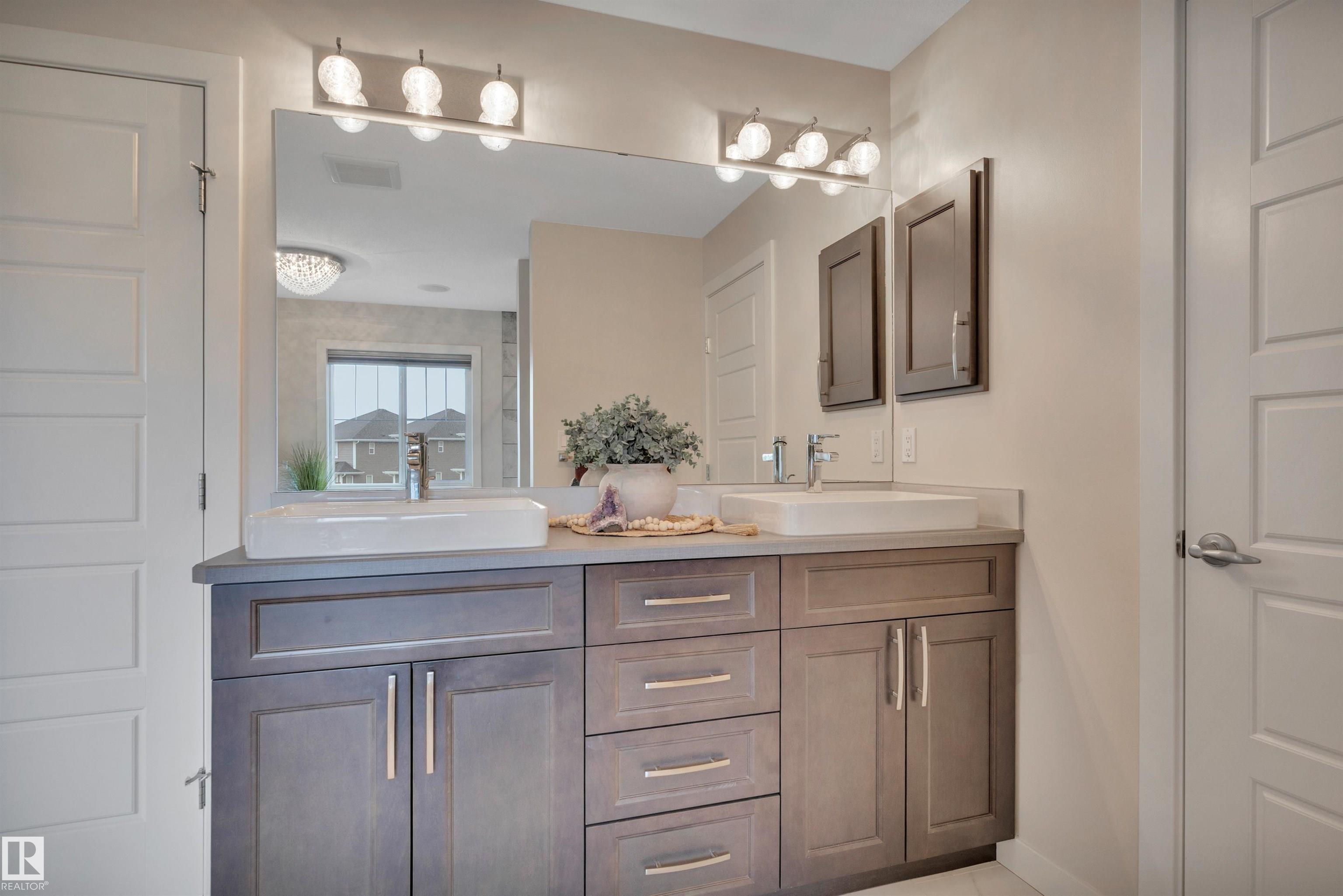 Photo 30 at 186 Sheppard Circle, Southfork, Leduc