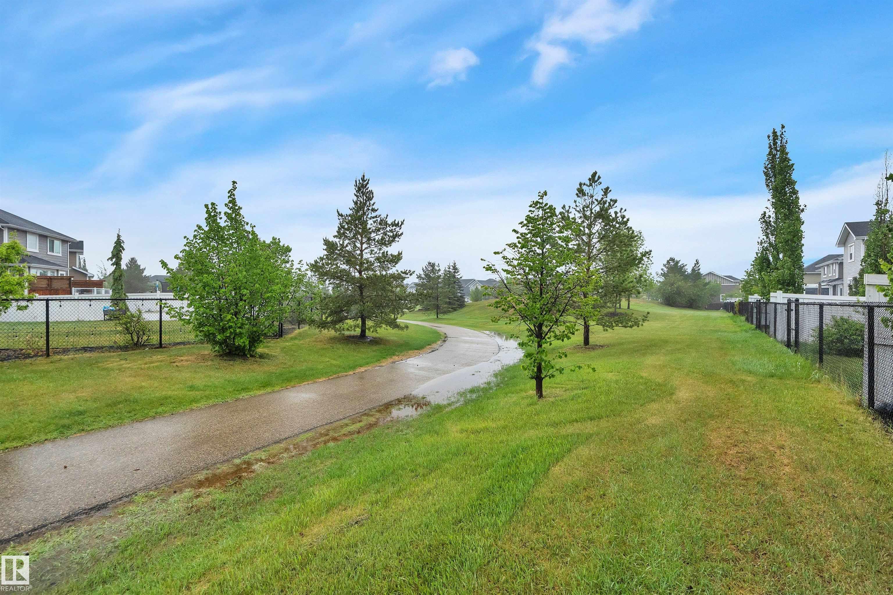 Photo 59 at 186 Sheppard Circle, Southfork, Leduc