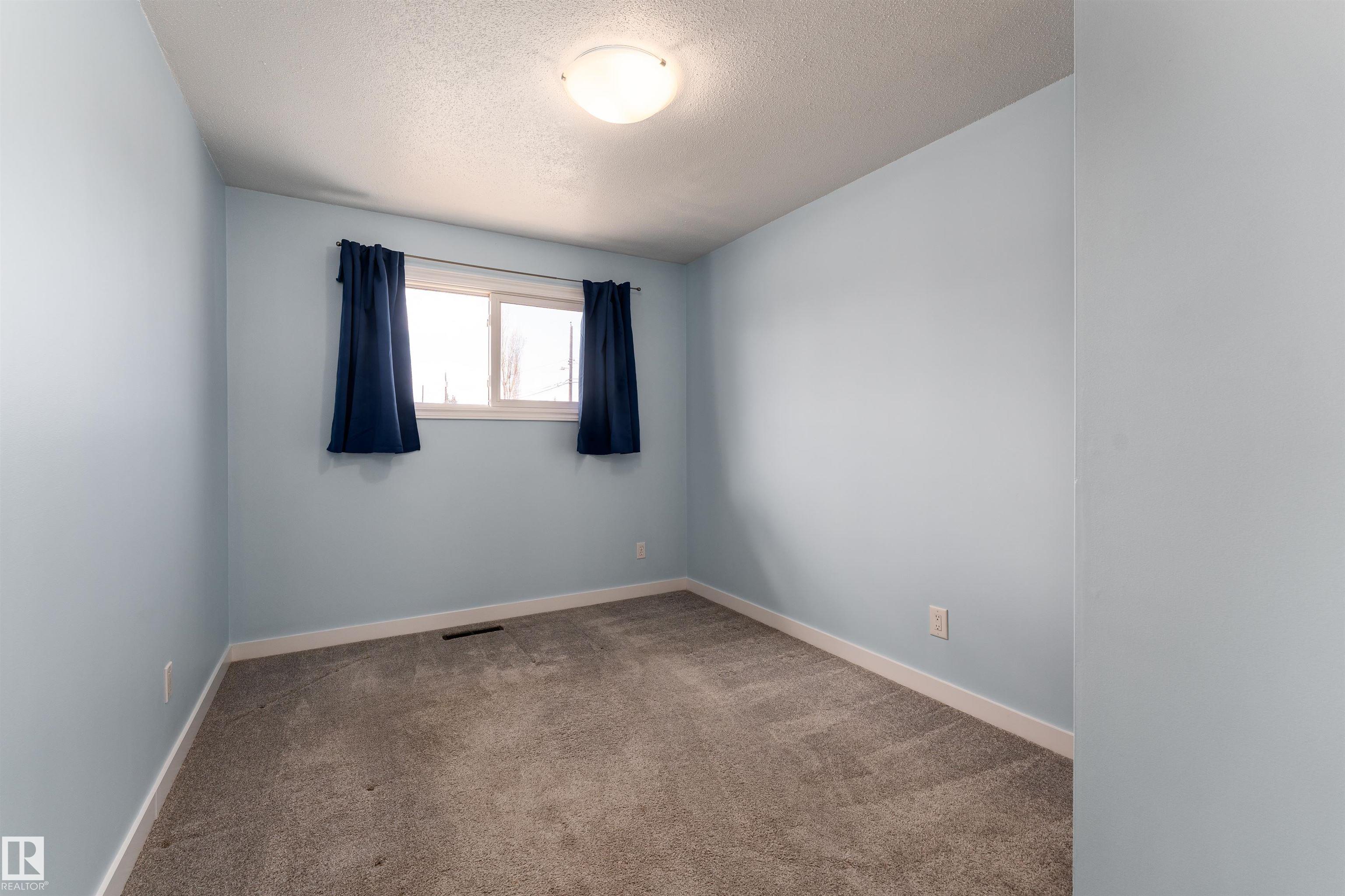 Photo 15 at 13331 64 Street NW, Belvedere, Edmonton