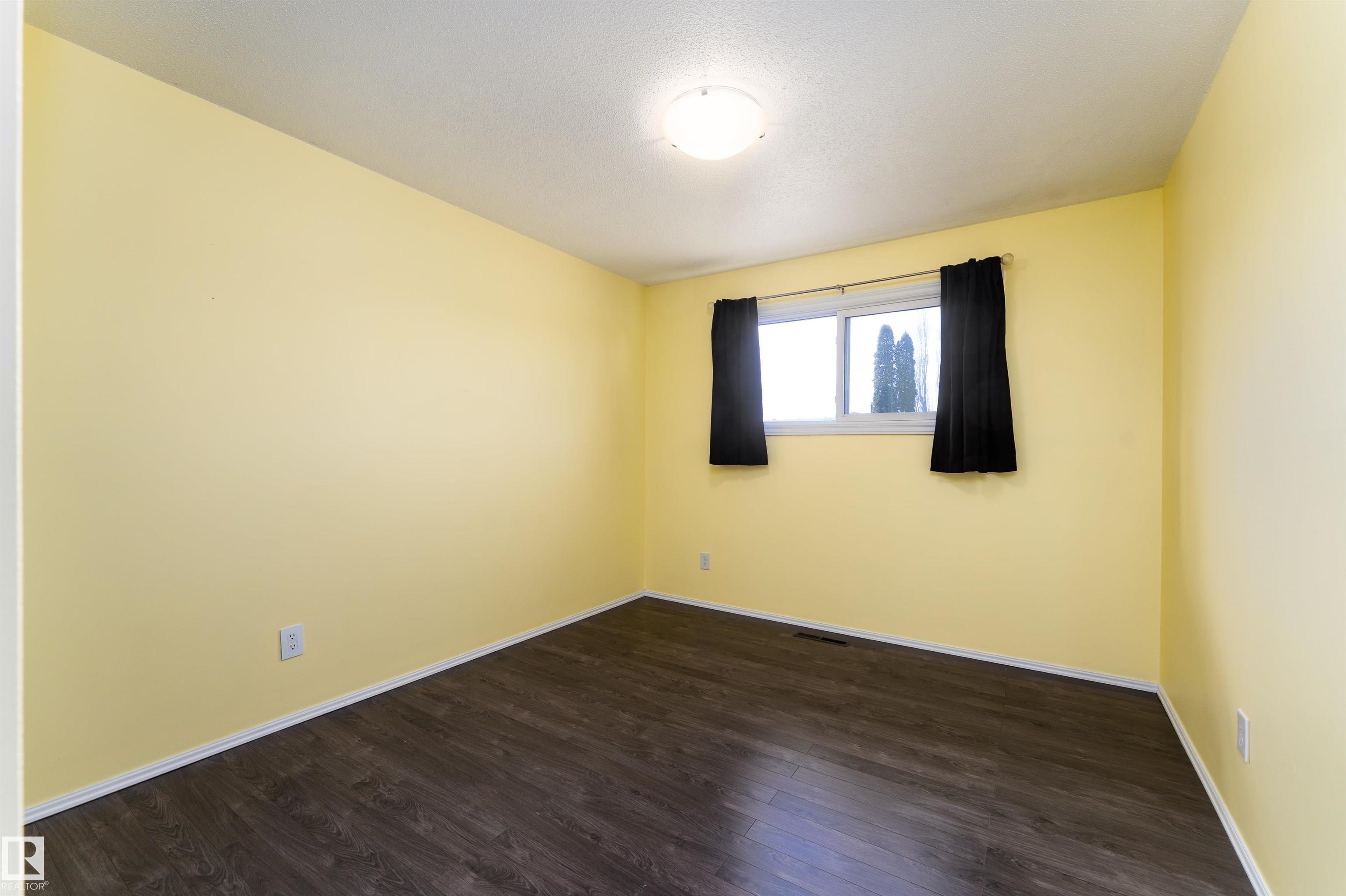 Photo 18 at 13331 64 Street NW, Belvedere, Edmonton