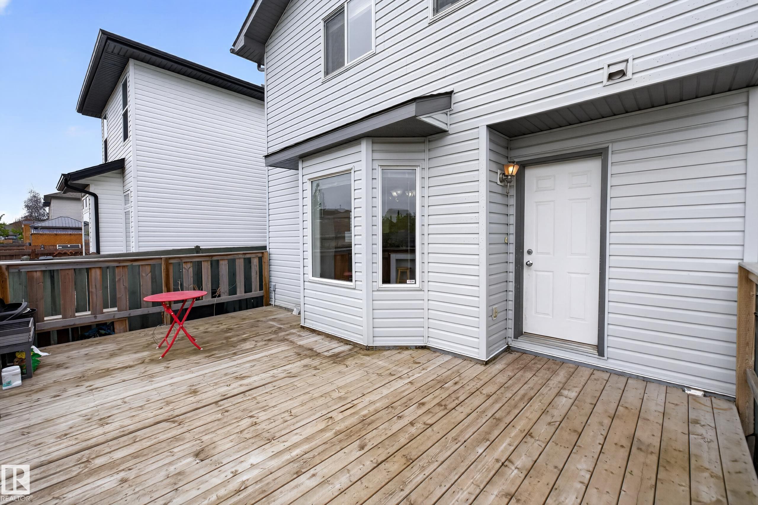Photo 20 at 8 Vega Avenue, Spruce Village, Spruce Grove