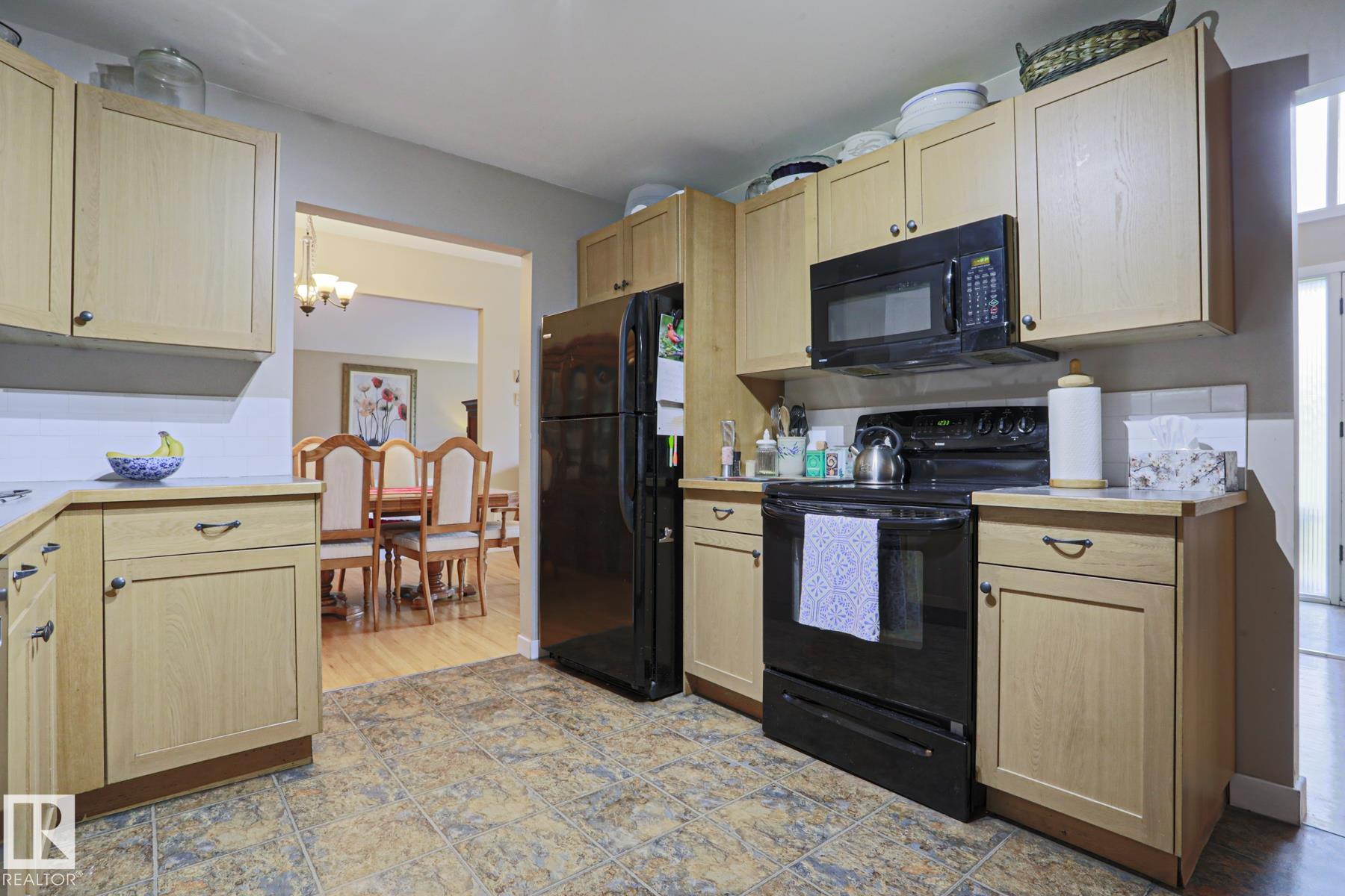 Photo 15 at 190 Willow Street, Sherwood Heights, Sherwood Park