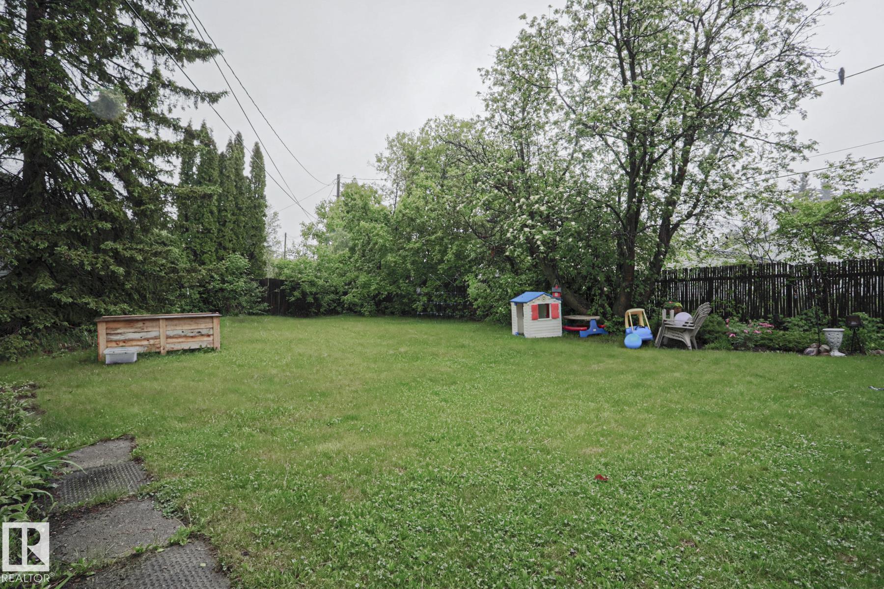Photo 32 at 190 Willow Street, Sherwood Heights, Sherwood Park