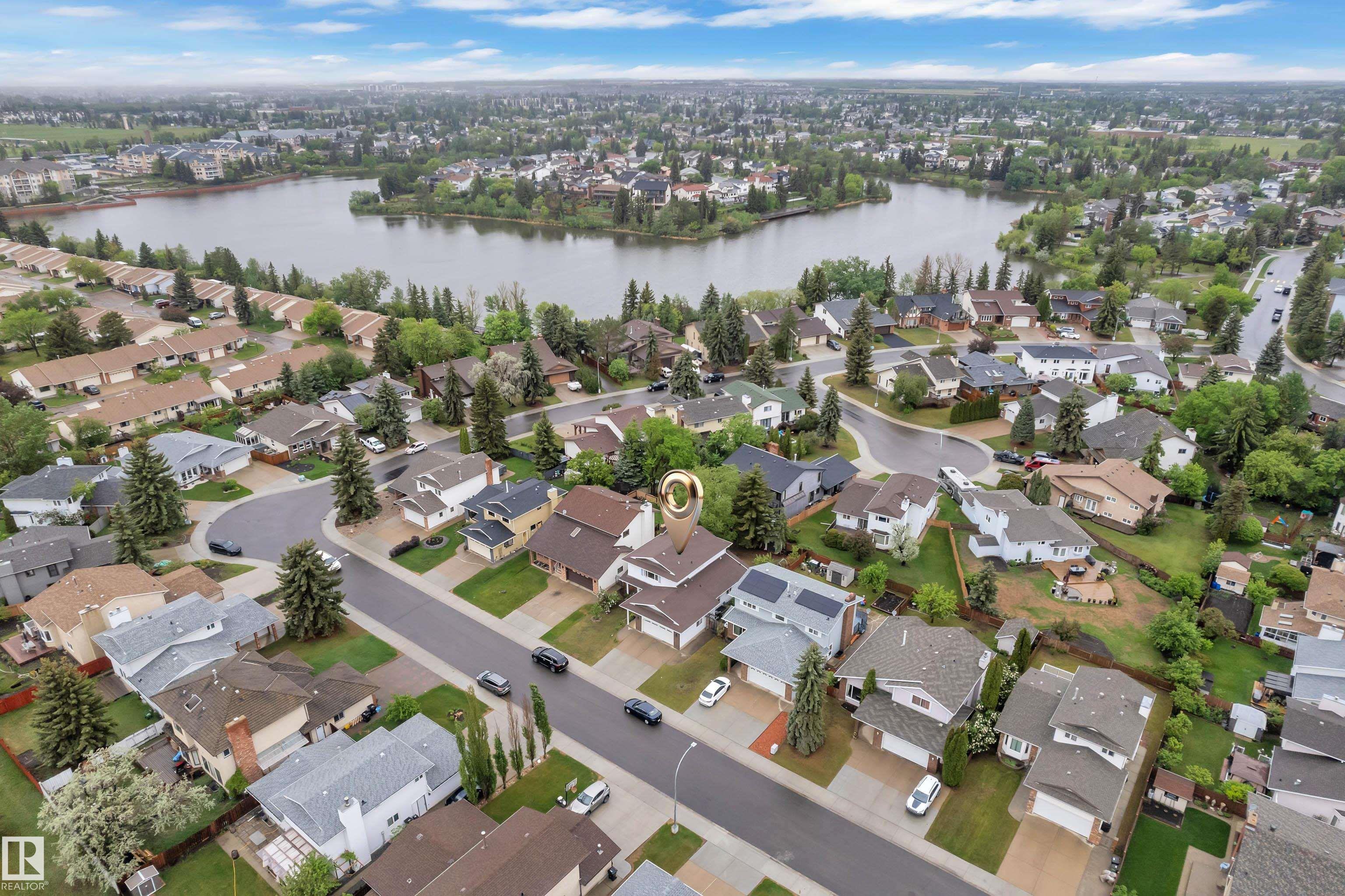 10532 154 Avenue NW, Beaumaris, Edmonton